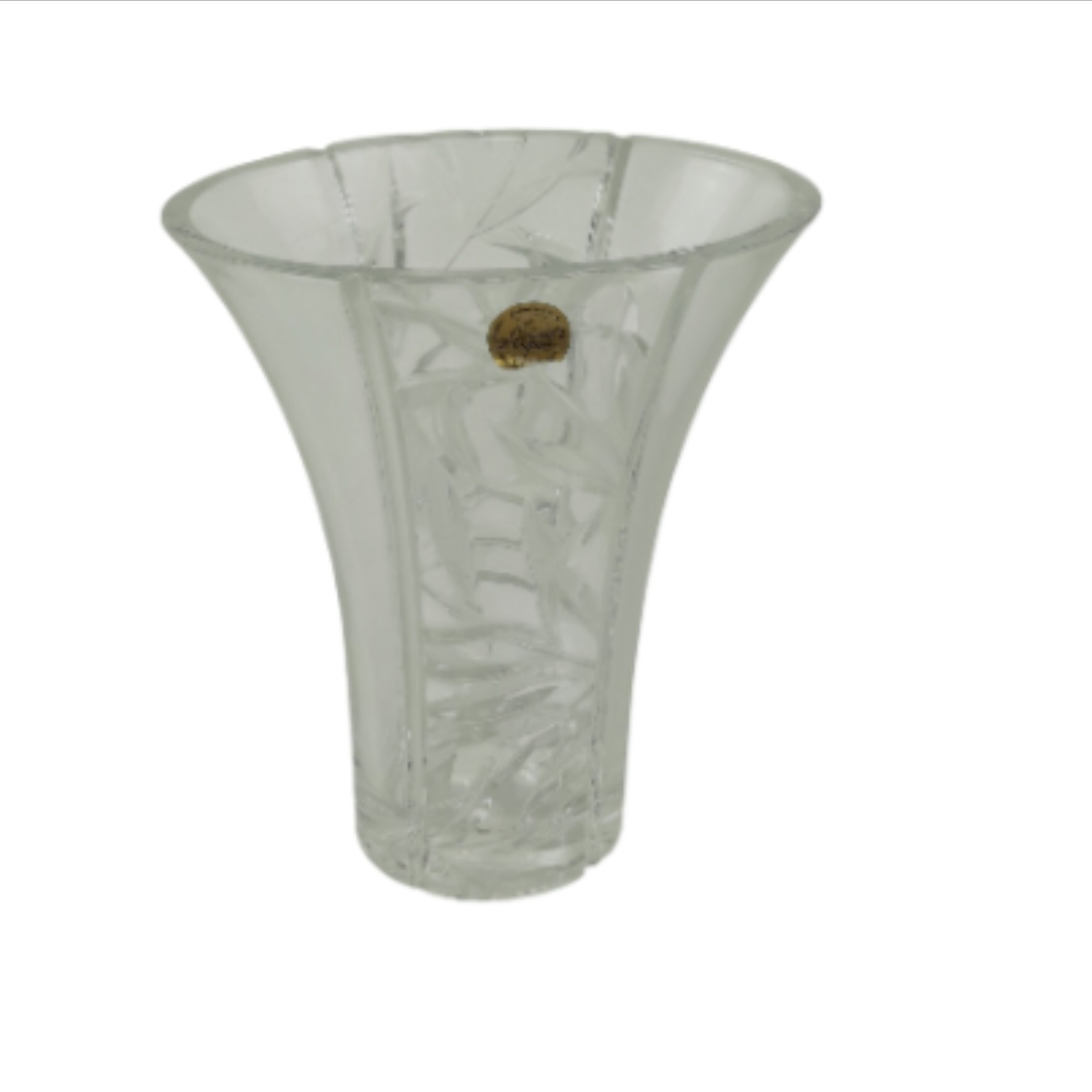 Acheter Vase en cristal d'arques Très bon état - 10,00 € Vase en cristal d'arques Très bon état reconditionné disponible sur Label Emmaüs