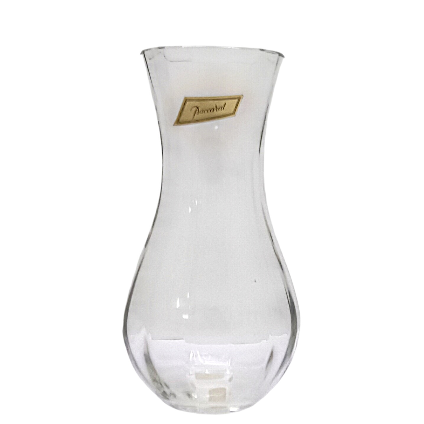 Acheter Vase en cristal signé Baccarat – modèle en verre clair Bon état - 59,50 € Vase en cristal signé Baccarat – modèle en verre clair Bon état reconditionné disponible sur Label Emmaüs