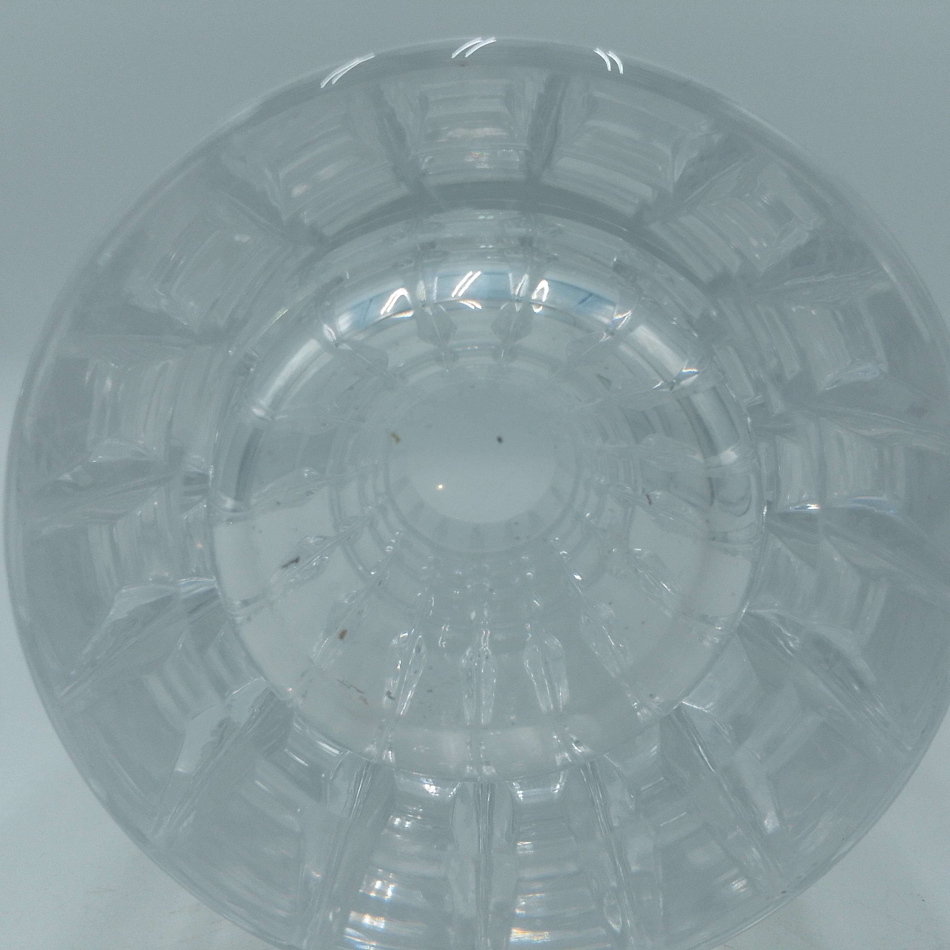 Voir photo 2 de Vase en cristal taillé Vase en cristal taillé État correct reconditionné photo 2