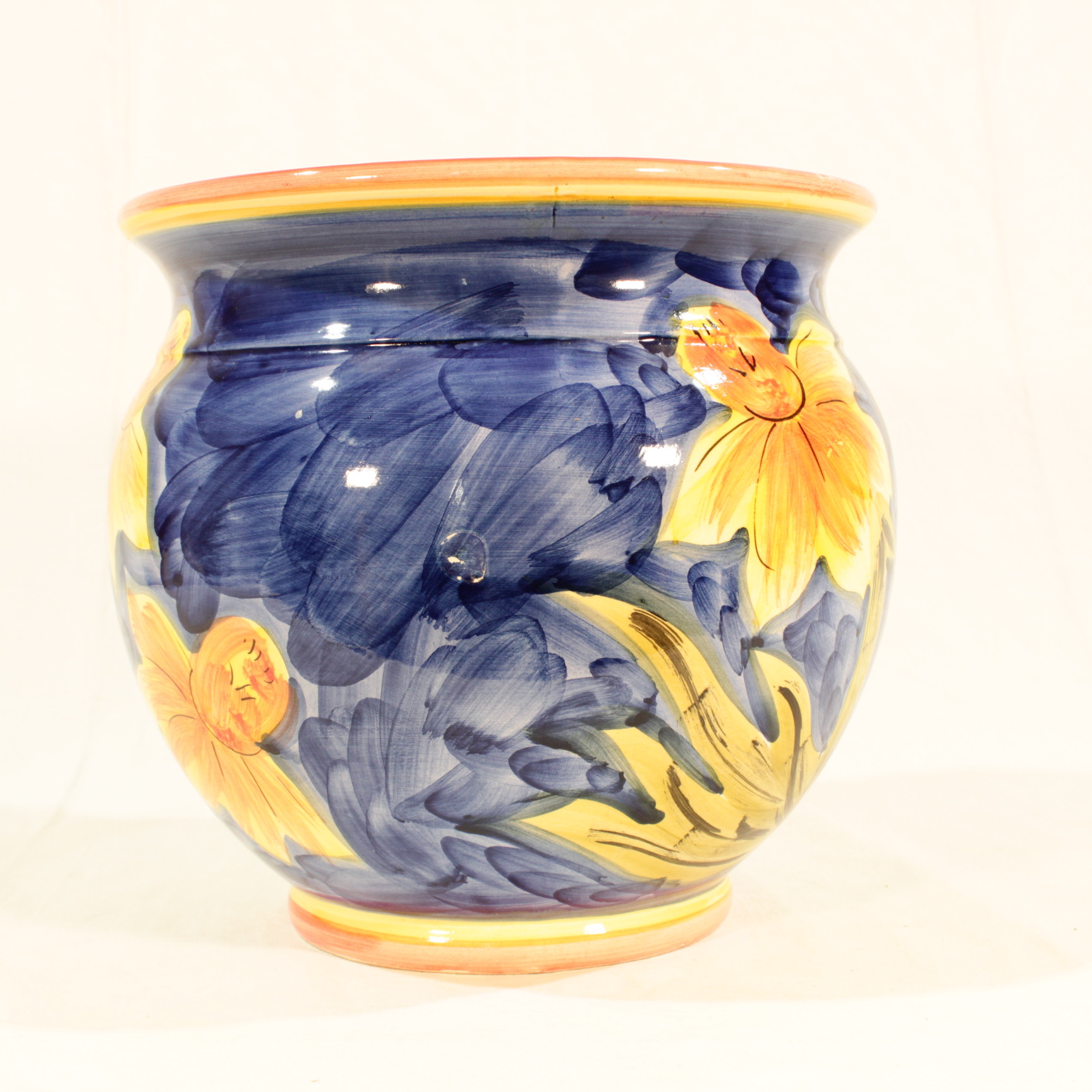 Voir photo 2 de Vase en faïence motif floral Vase en faïence motif floral Bon état reconditionné photo 2