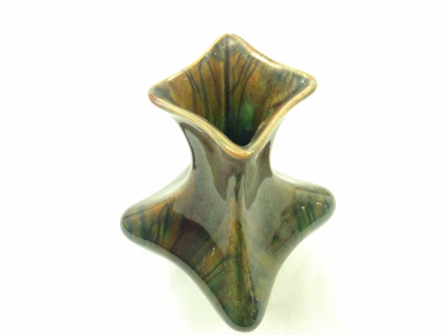 Acheter Vase en gré flammé potier style Rambervilliers Bon état - 20,00 € Vase en gré flammé potier style Rambervilliers Bon état reconditionné disponible sur Label Emmaüs