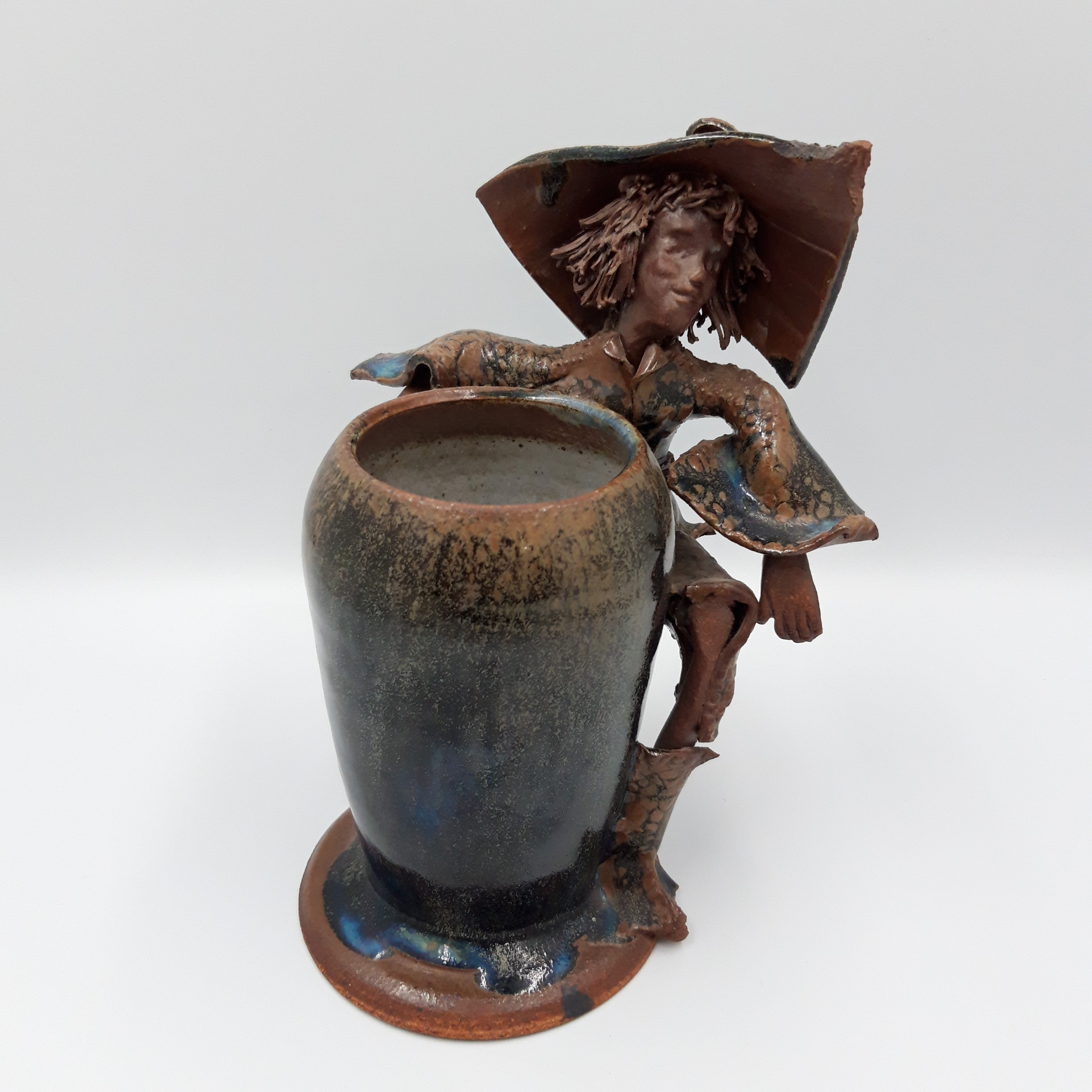 Acheter Vase en grès émaillé Bon état - 18,00 € Vase en grès émaillé Bon état reconditionné disponible sur Label Emmaüs
