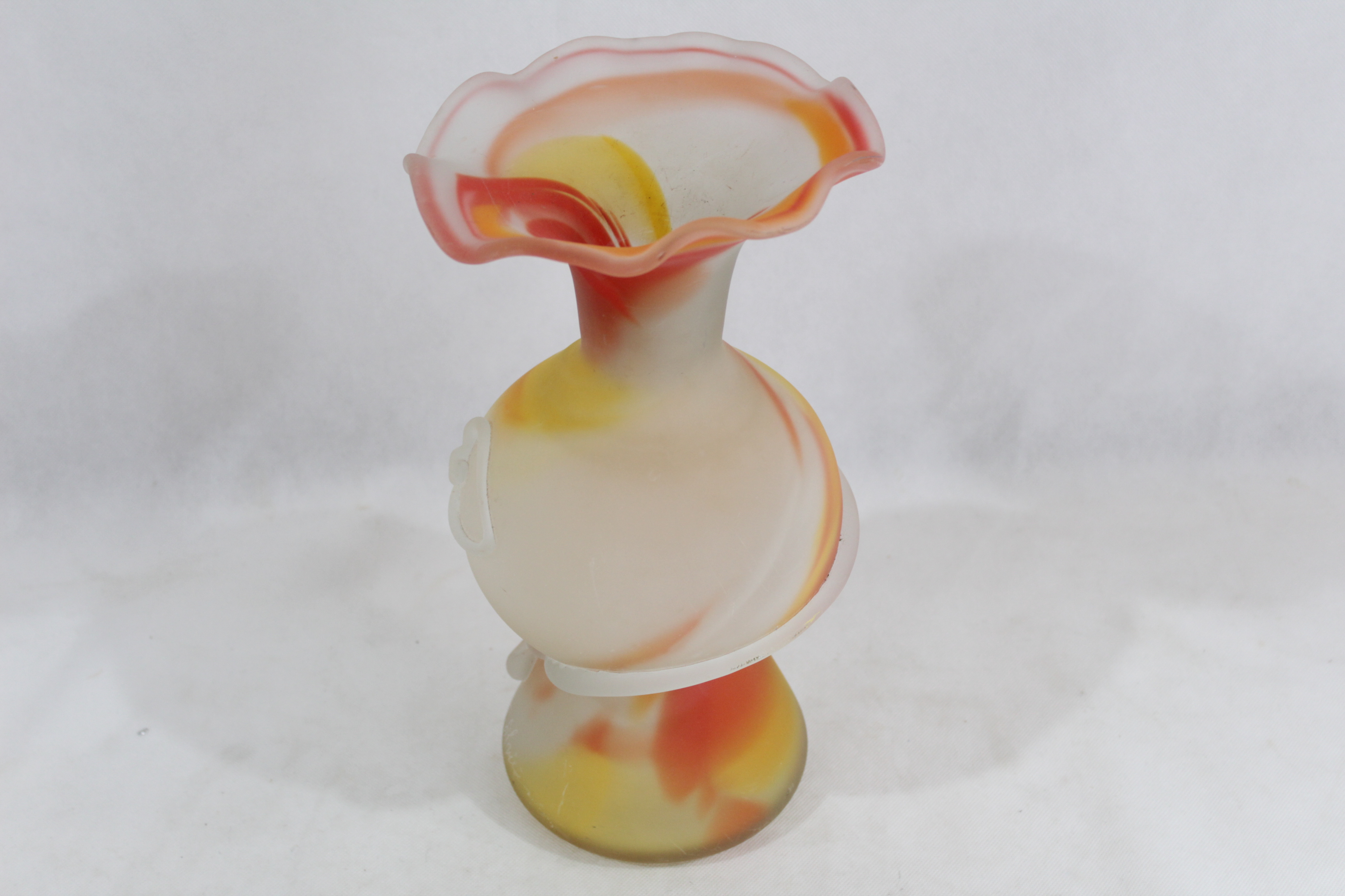 Voir photo 2 de Vase en patte de verre soufflé signé F.SILVIY Vase en patte de verre soufflé signé F.SILVIY Très bon état reconditionné photo 2