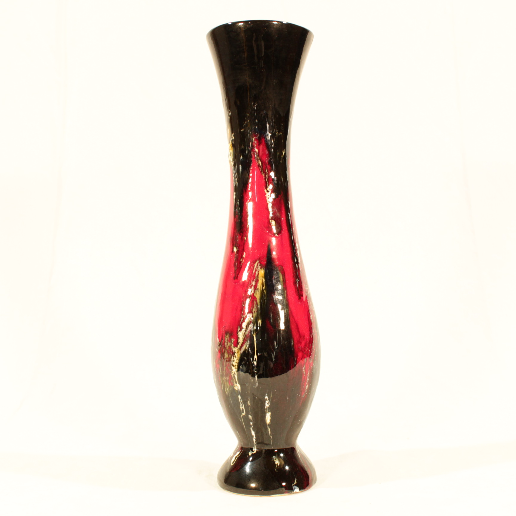 Acheter Vase en porcelaine État correct - 10,00 € Vase en porcelaine État correct reconditionné disponible sur Label Emmaüs