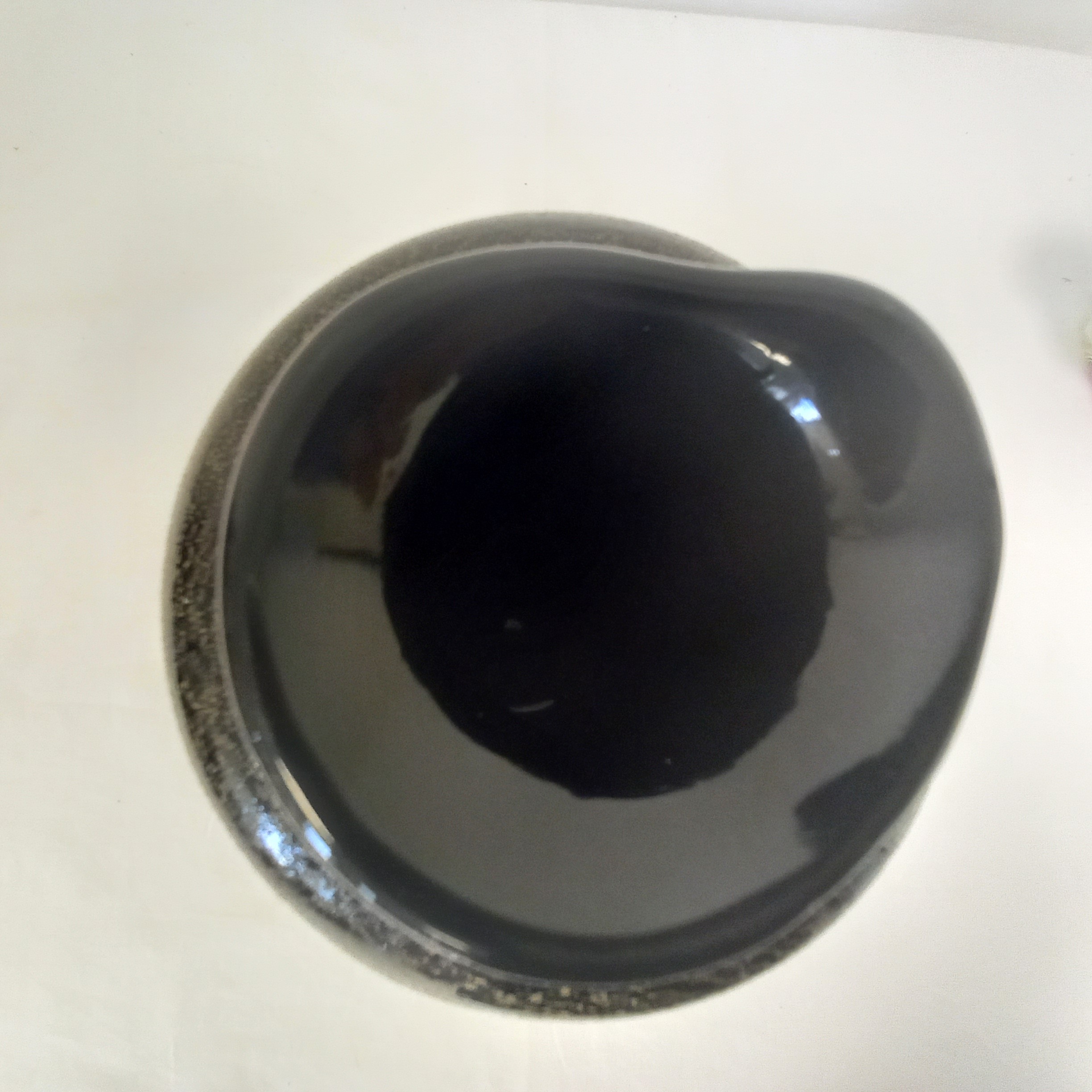 Voir photo 8 de vase en verre de murano noir et or ,verre soufflé à la bouche vase en verre de murano noir et or ,verre soufflé à la bouche Bon état reconditionné photo 8