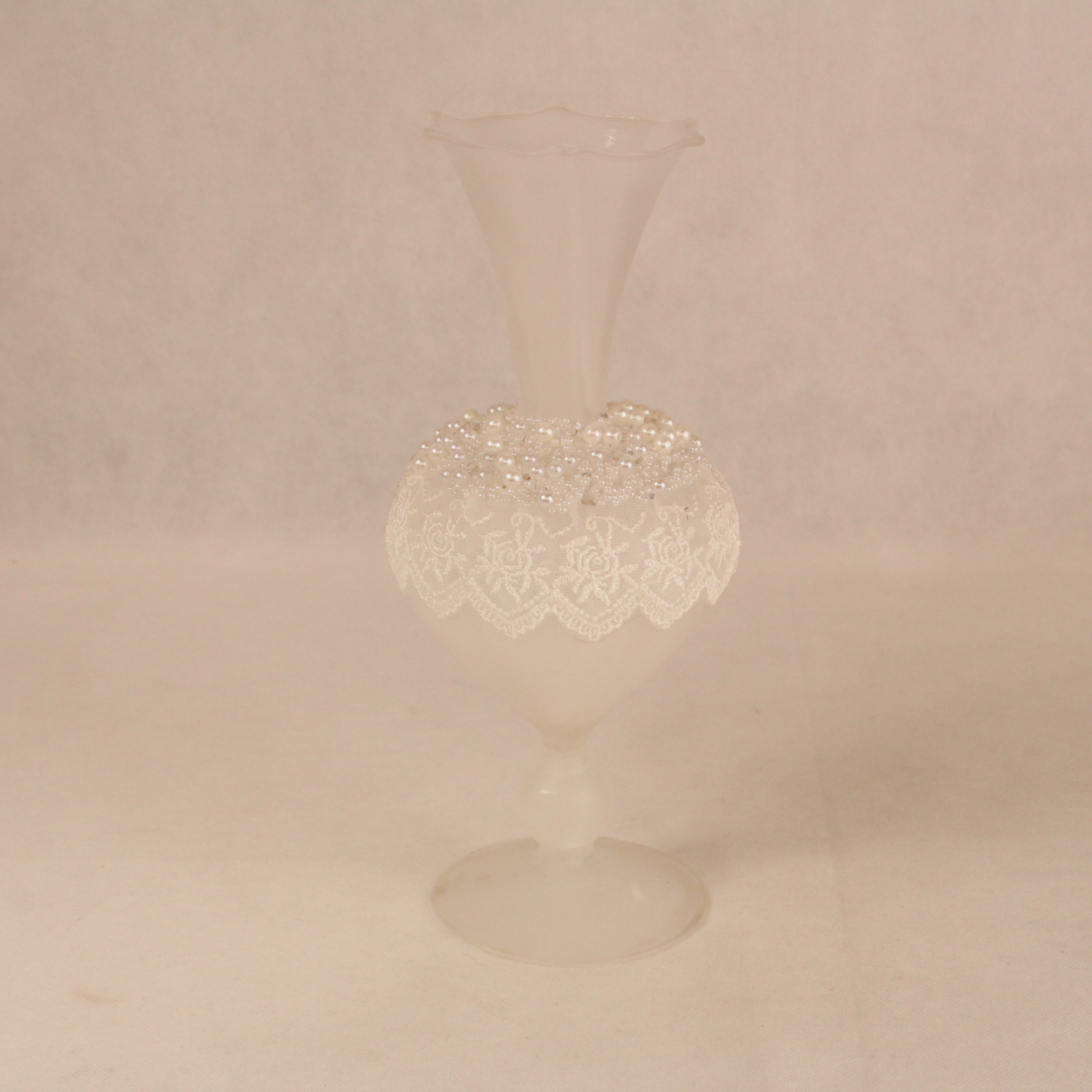 Voir photo 3 de Vase en verre opaque Vase en verre opaque État correct reconditionné photo 3