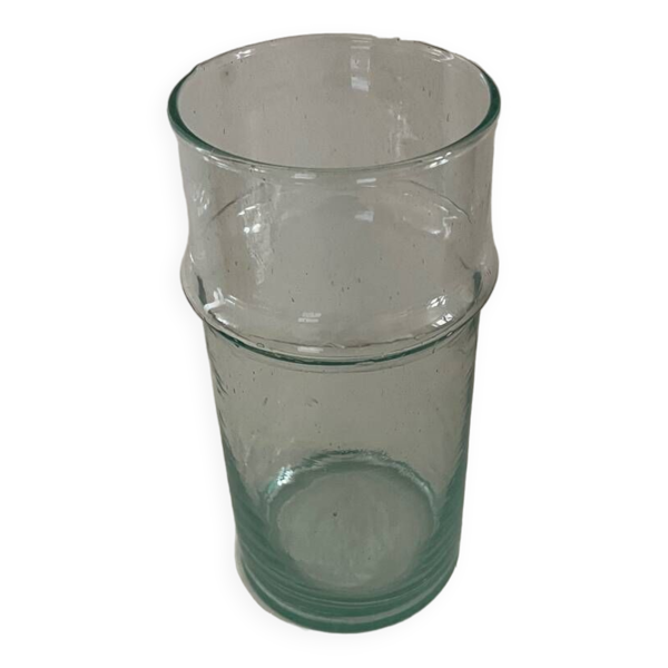 Vase en verre soufflé marocain Bon état - alternatives disponibles sur Dero Vase en verre soufflé marocain Bon état reconditionné (offre indisponible)