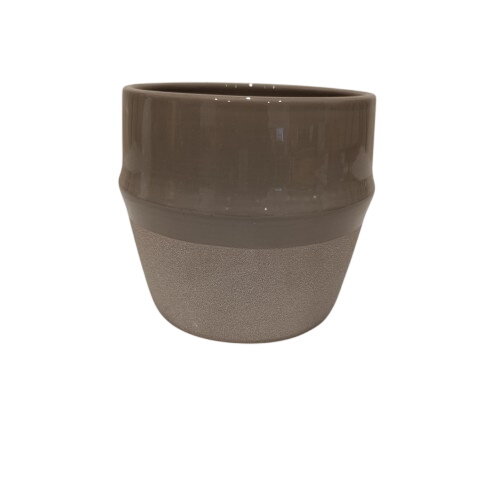 Acheter Vase marron État correct - 10,00 € Vase marron État correct reconditionné disponible sur Label Emmaüs