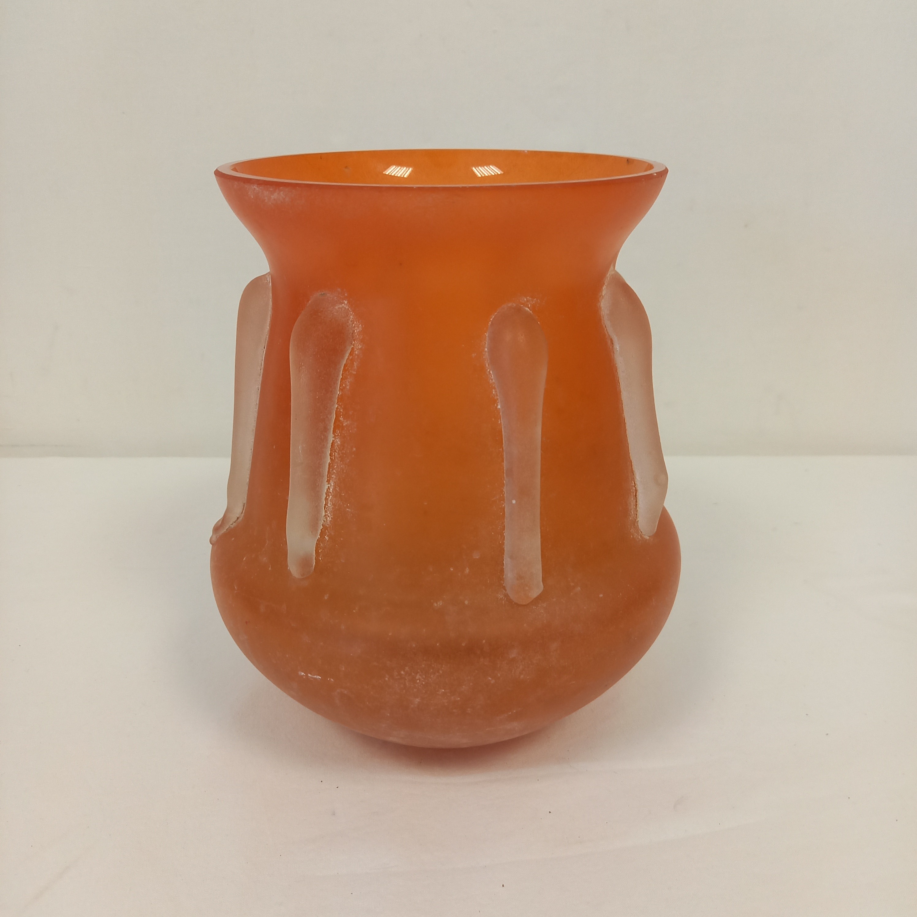 Voir photo 2 de Vase Murano Italie en verre soufflé Bouchée Vase Murano Italie en verre soufflé Bouchée Bon état reconditionné photo 2