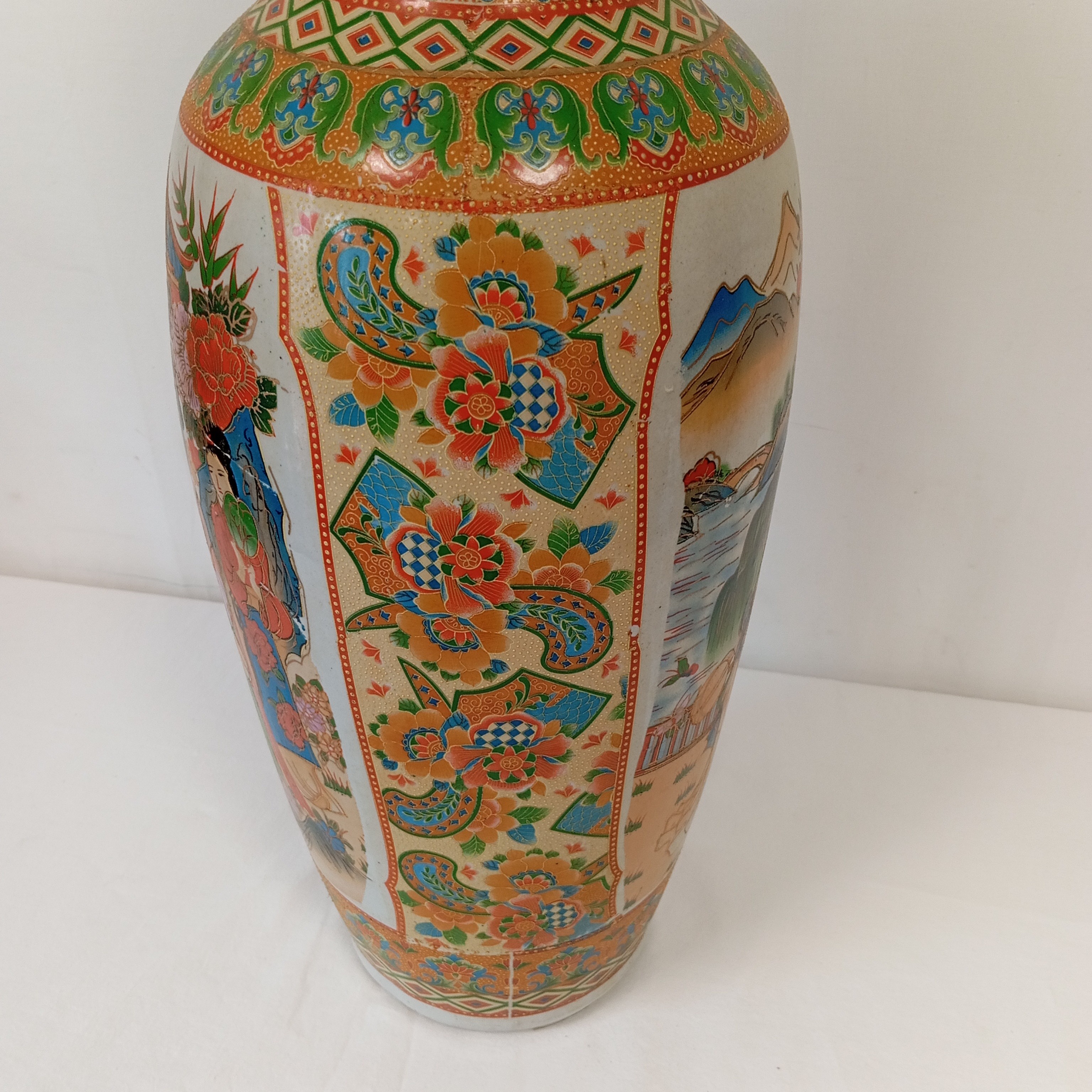 Voir photo 6 de Vase Peint à la main . Asie 1950 vintage Vase Peint à la main . Asie 1950 vintage Bon état reconditionné photo 6