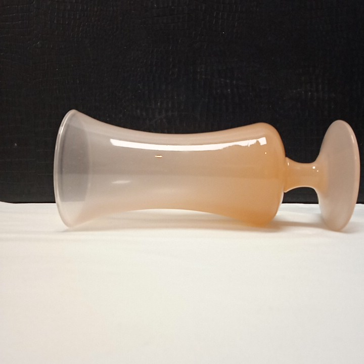 Voir photo 7 de Vase rose en opaline Vase rose en opaline Très bon état reconditionné photo 7