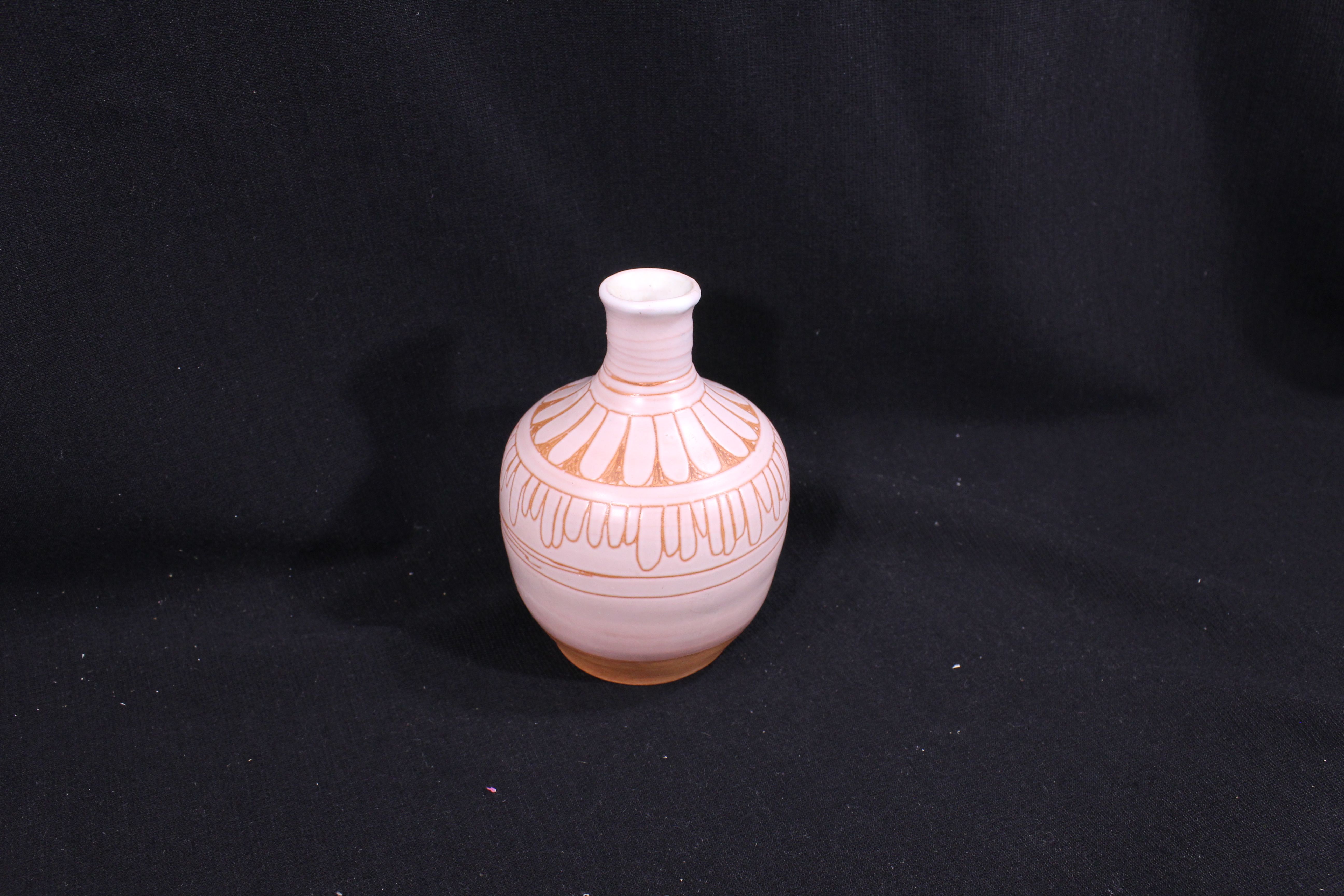 Voir photo 3 de Vase / soliflore en céramique d'art - Danuta Le HENAFF Vase / soliflore en céramique d'art - Danuta Le HENAFF Bon état reconditionné photo 3