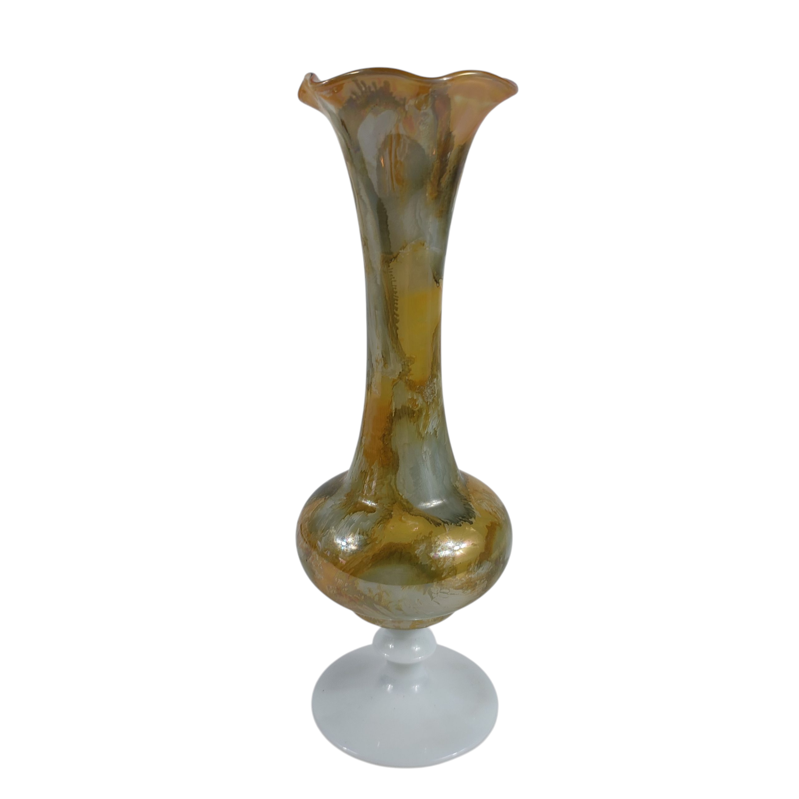 Voir photo 3 de Vase Soliflore en opaline blanche, bord ourlé, irisé de vert & jaune Vase Soliflore en opaline blanche, bord ourlé, irisé de vert & jaune reconditionné photo 3