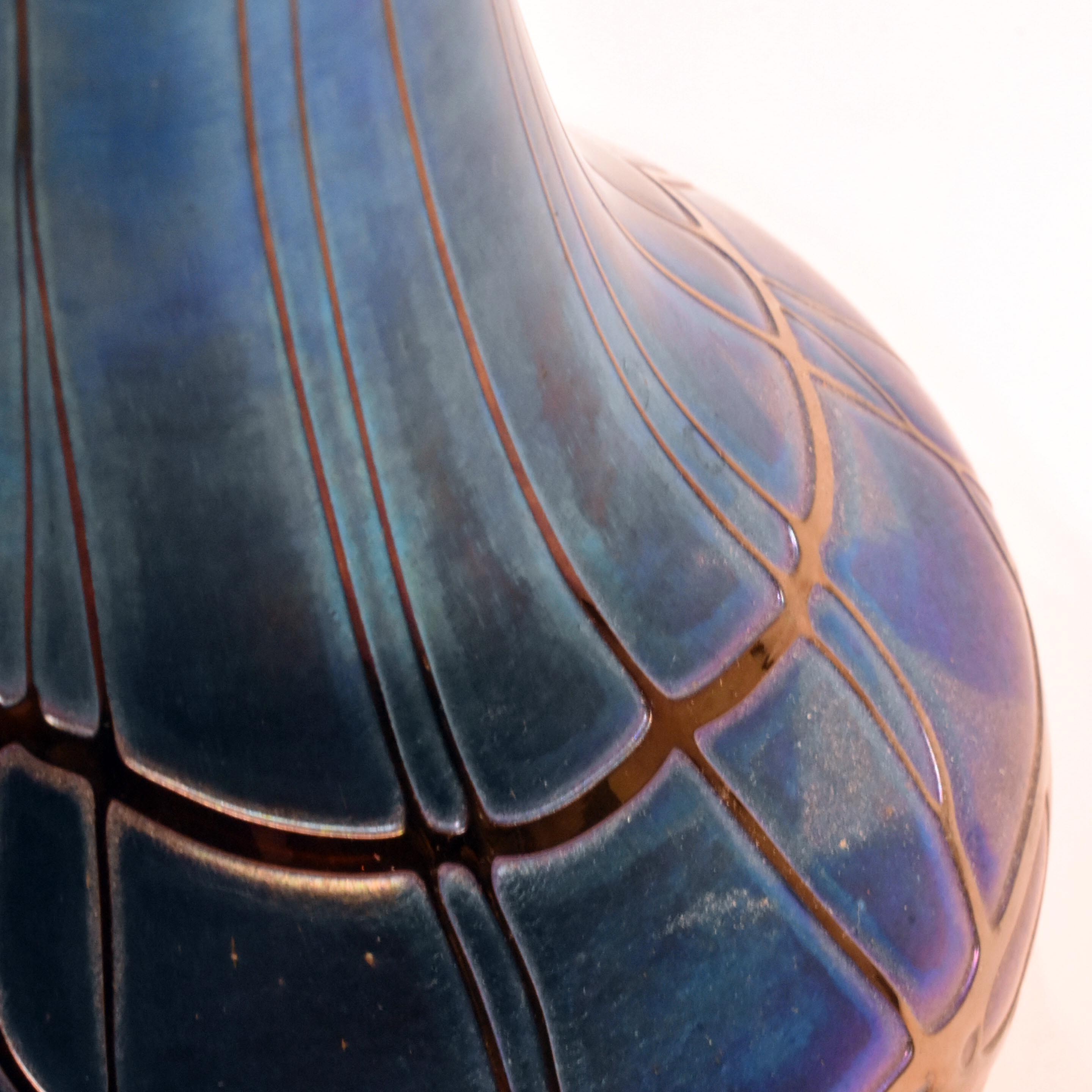 Voir photo 19 de Vase Tulipe - Cristal Joska® - Esprit Art Nouveau Vase Tulipe - Cristal Joska® - Esprit Art Nouveau Bon état reconditionné photo 19