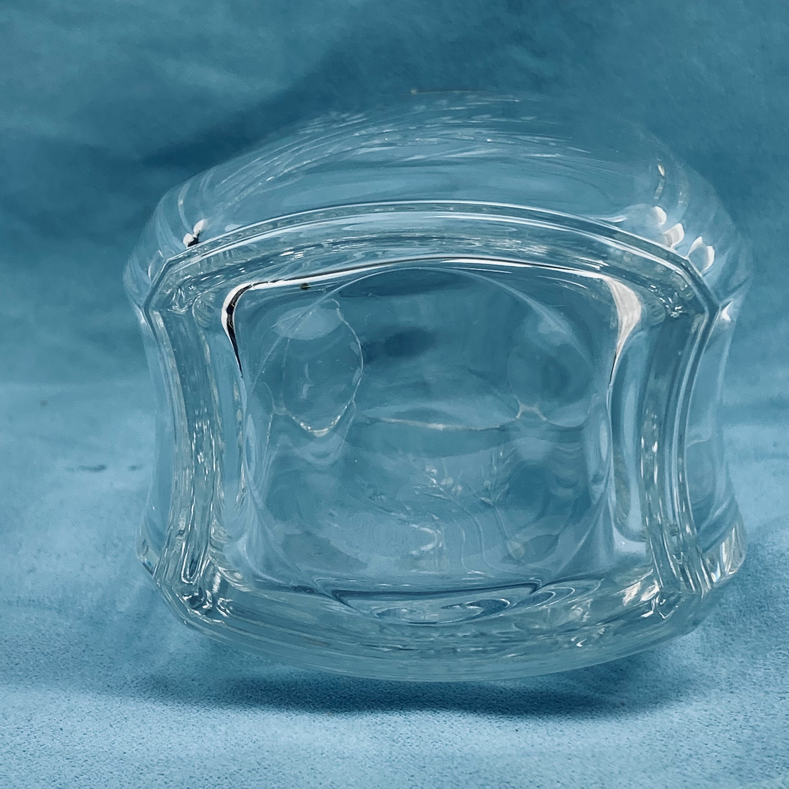 Voir photo 10 de Vase vintage en cristal d'Arques - Motif Blé - Années 70/80 Vase vintage en cristal d'Arques - Motif Blé - Années 70/80 Très bon état reconditionné photo 10