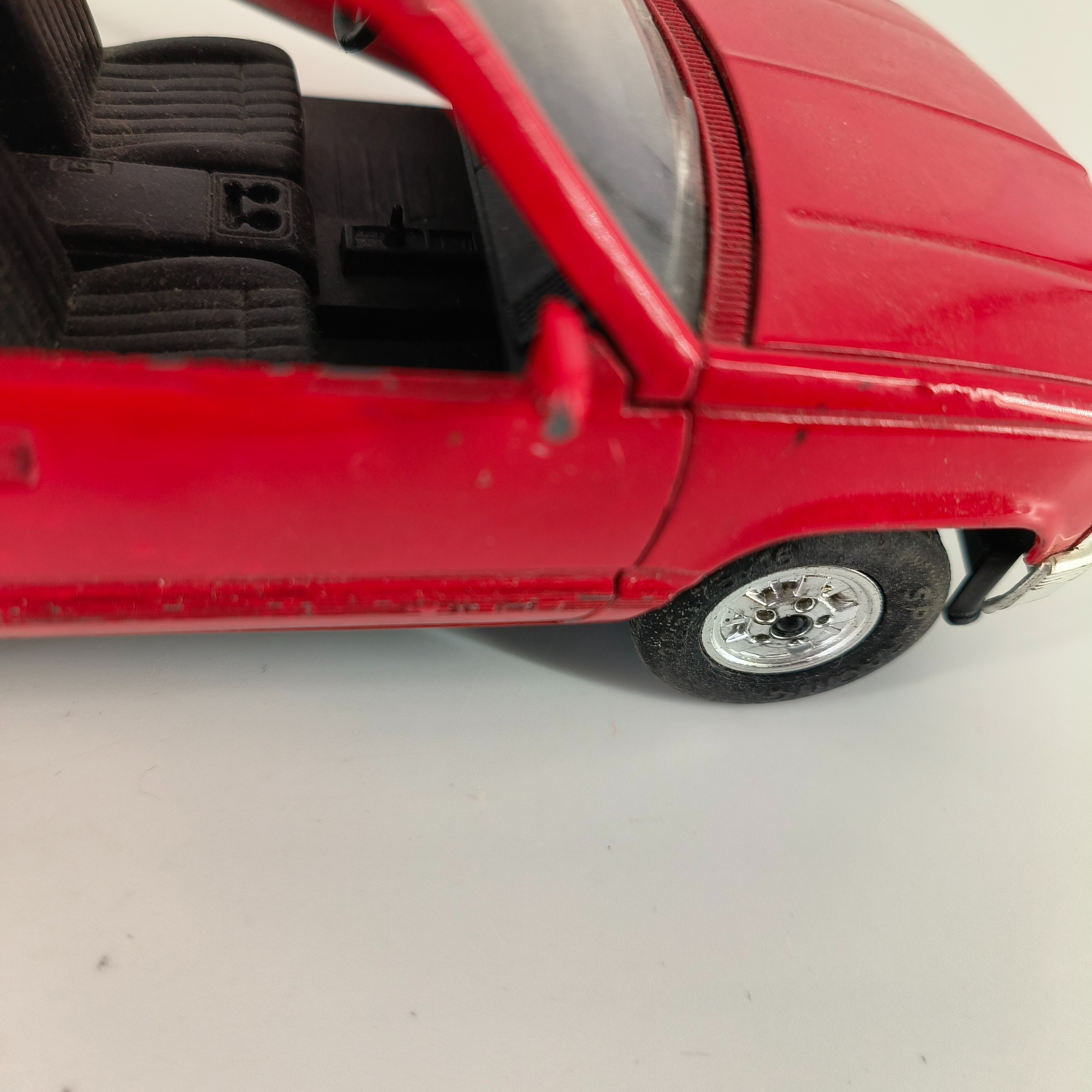 Voir photo 8 de Véhicule miniature-Chevrolet silverado sport side-Majorette-1/25- à partir de 12 ans Véhicule miniature-Chevrolet silverado sport side-Majorette-1/25- à partir de 12 ans Bon état reconditionné photo 8
