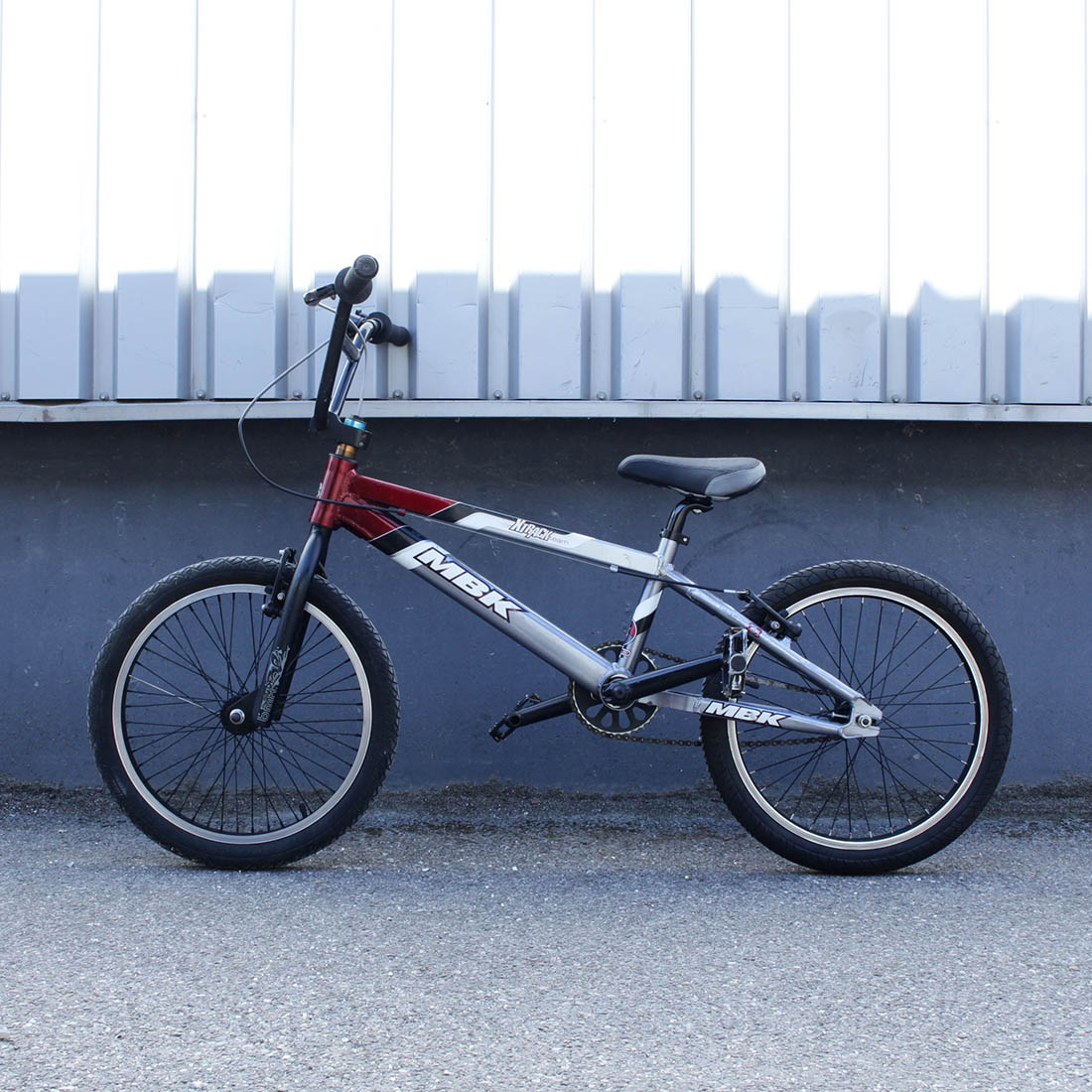 Voir photo 2 de Vélo de compétition BMX MBK Vélo de compétition BMX MBK État correct reconditionné photo 2