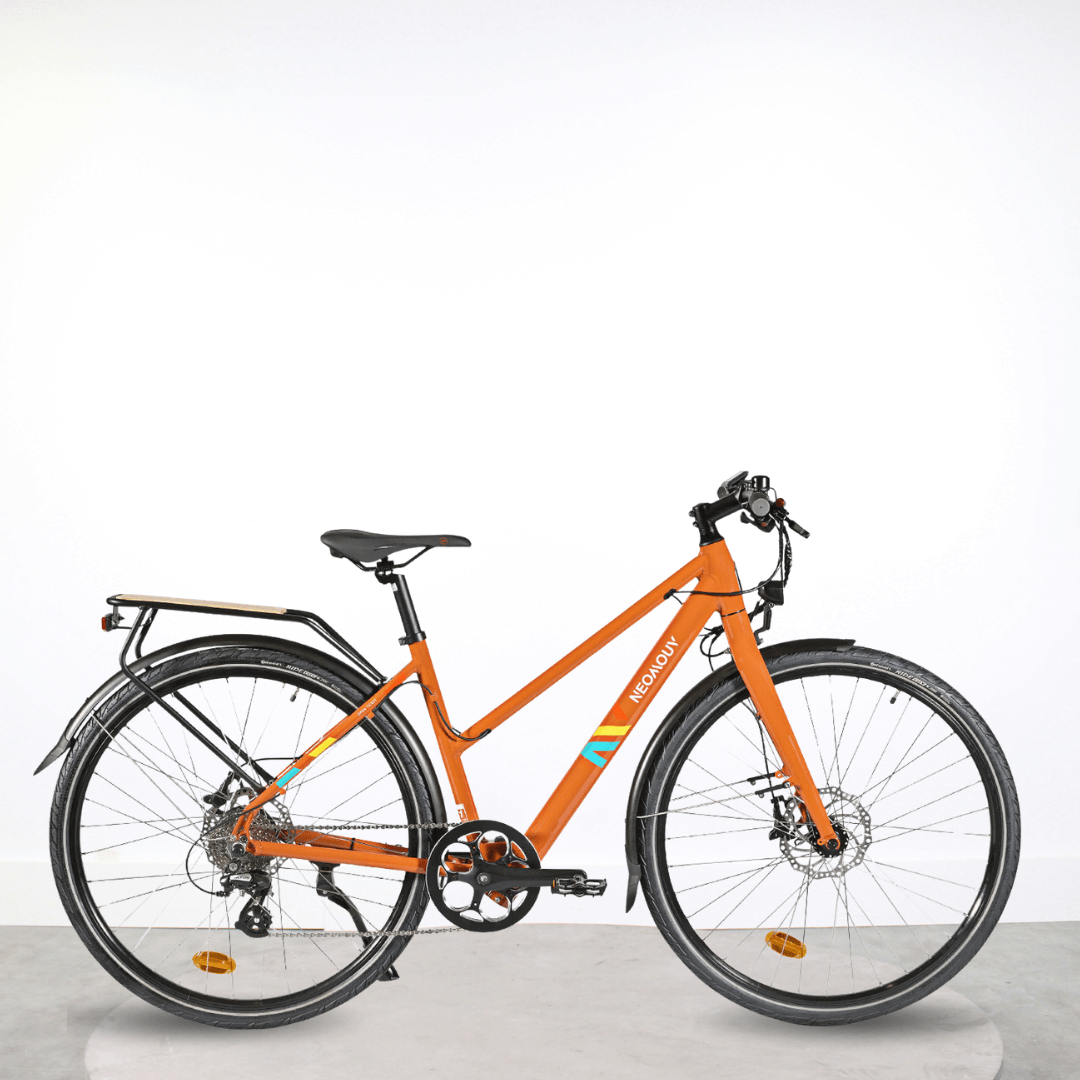 Vélo électrique Neomouv Ticket Open reconditionné disponible sur Loewi