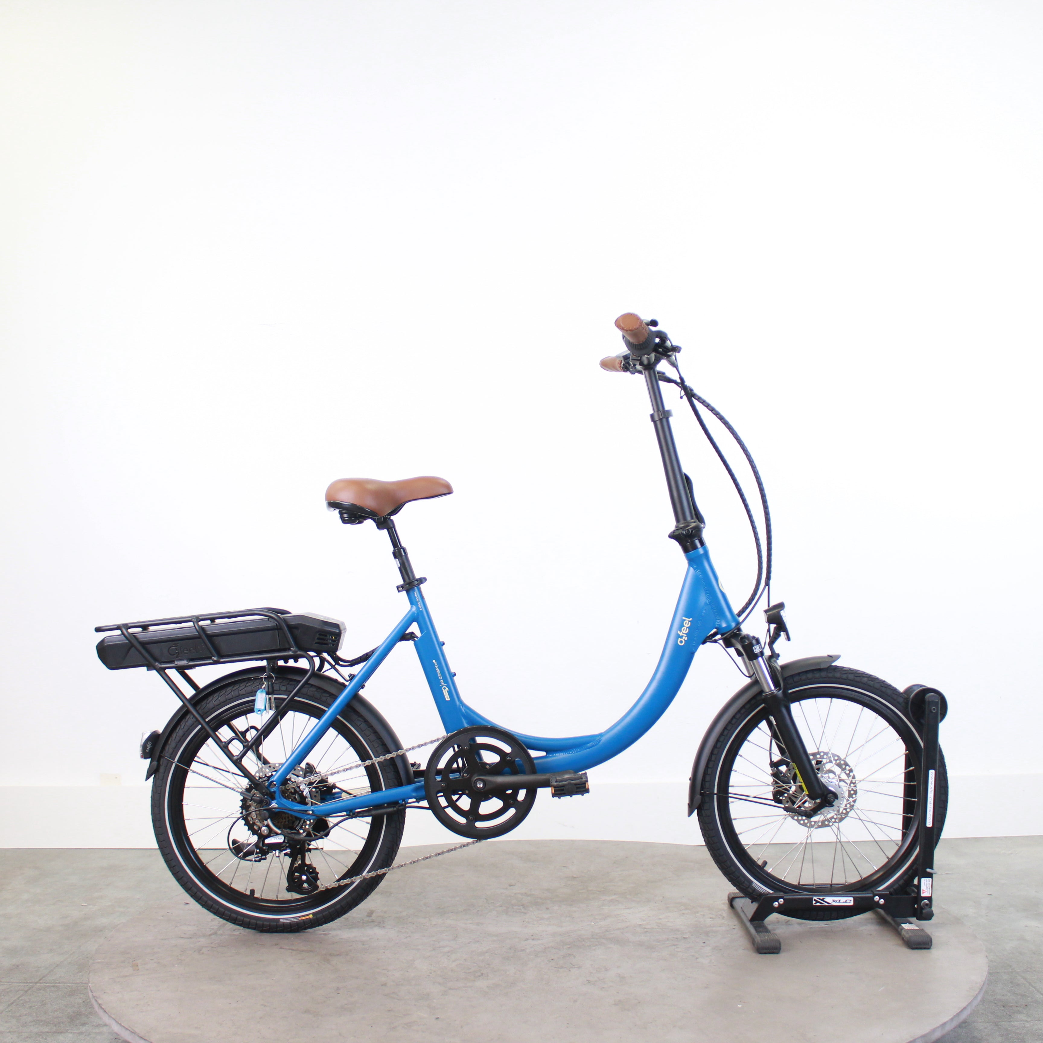 Vélo électrique O2 Feel Peps Compact 2.1 reconditionné disponible sur Loewi