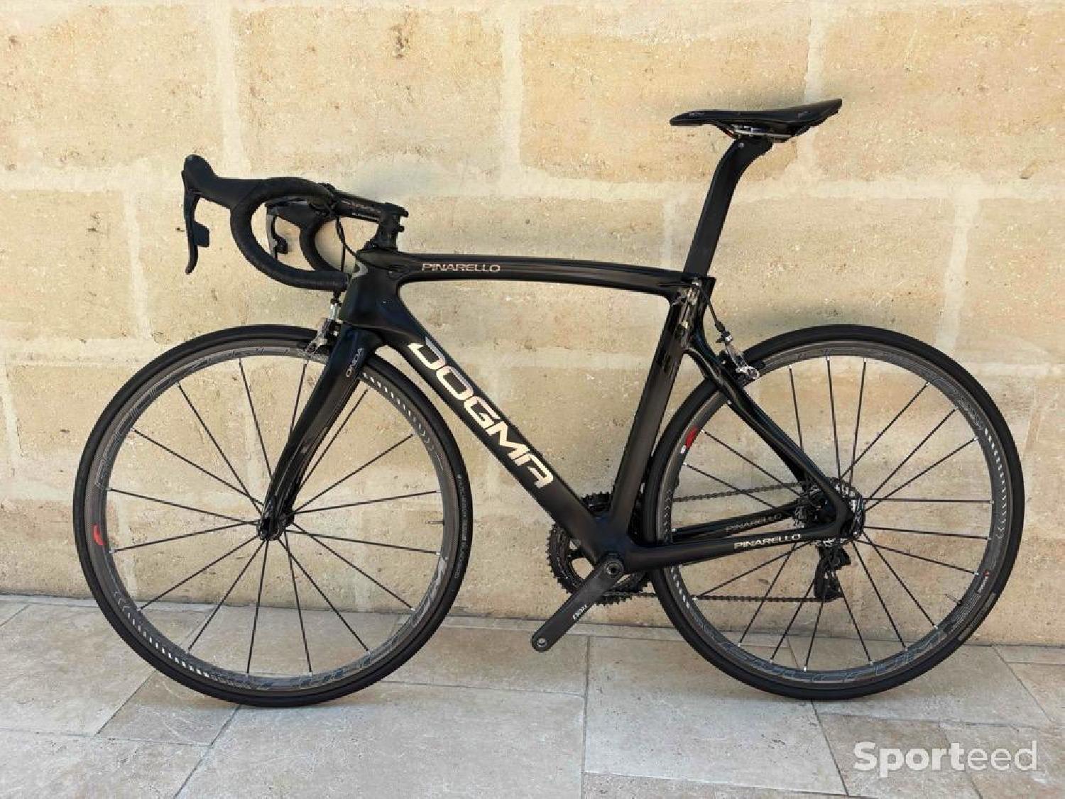 Vélo Pinarello Dogma F8 taille M Très bon état reconditionné disponible sur Sporteed