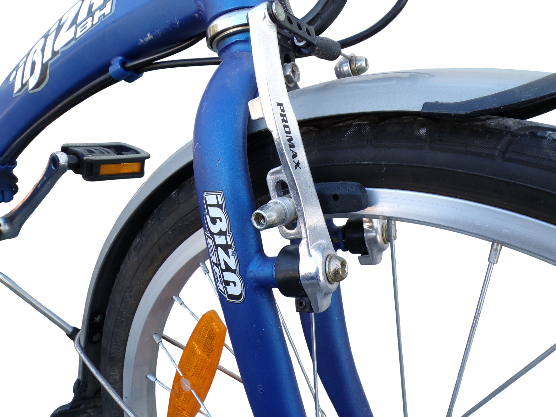 Vélo pliant adulte bleu Ibiza Parfait état - 105,00 € Vélo pliant adulte bleu Ibiza Parfait état reconditionné disponible sur Label Emmaüs