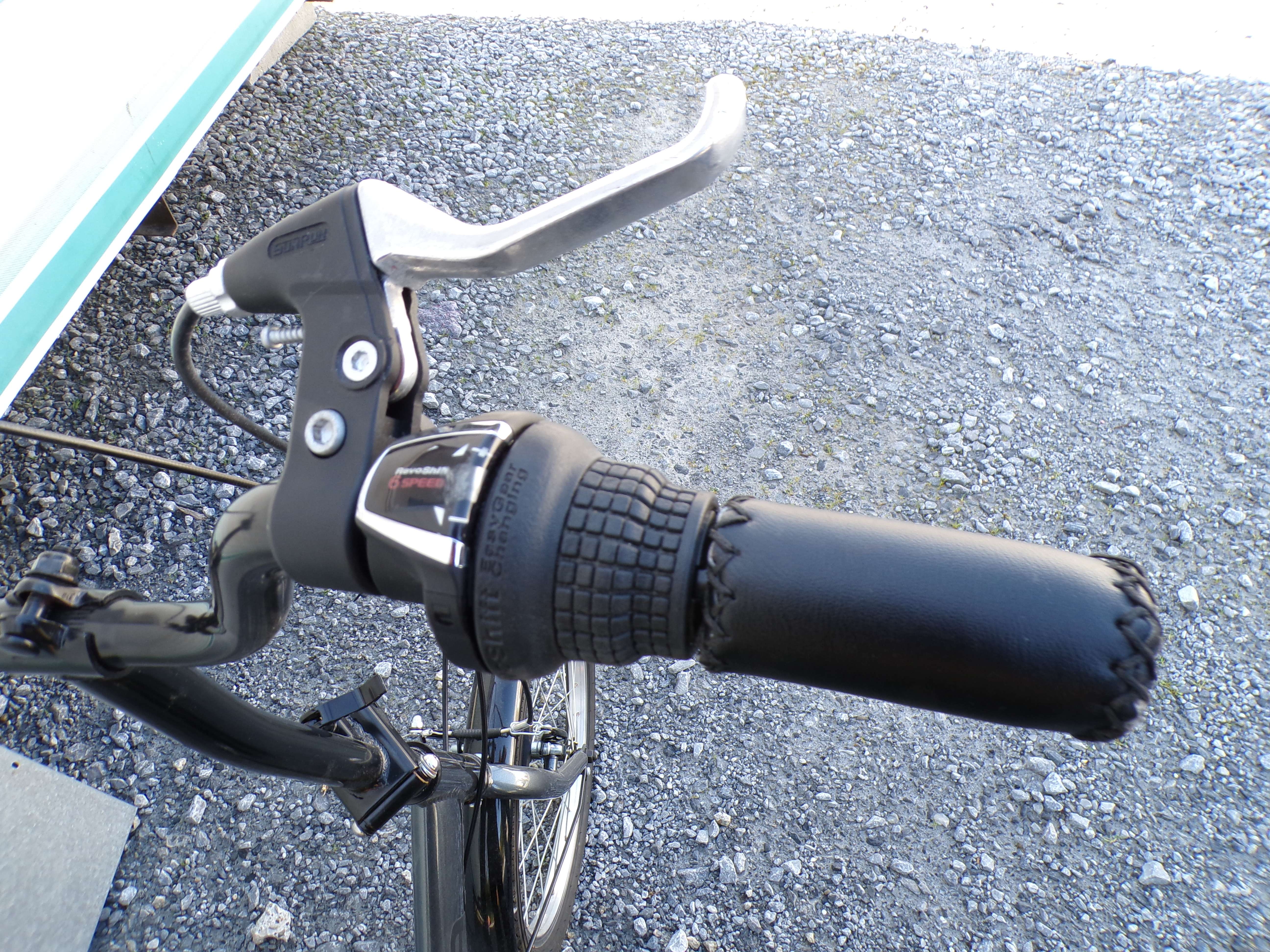 Voir photo 13 de Vélo pliant adulte comme neuf Moma noir Vélo pliant adulte comme neuf Moma noir Parfait état reconditionné photo 13