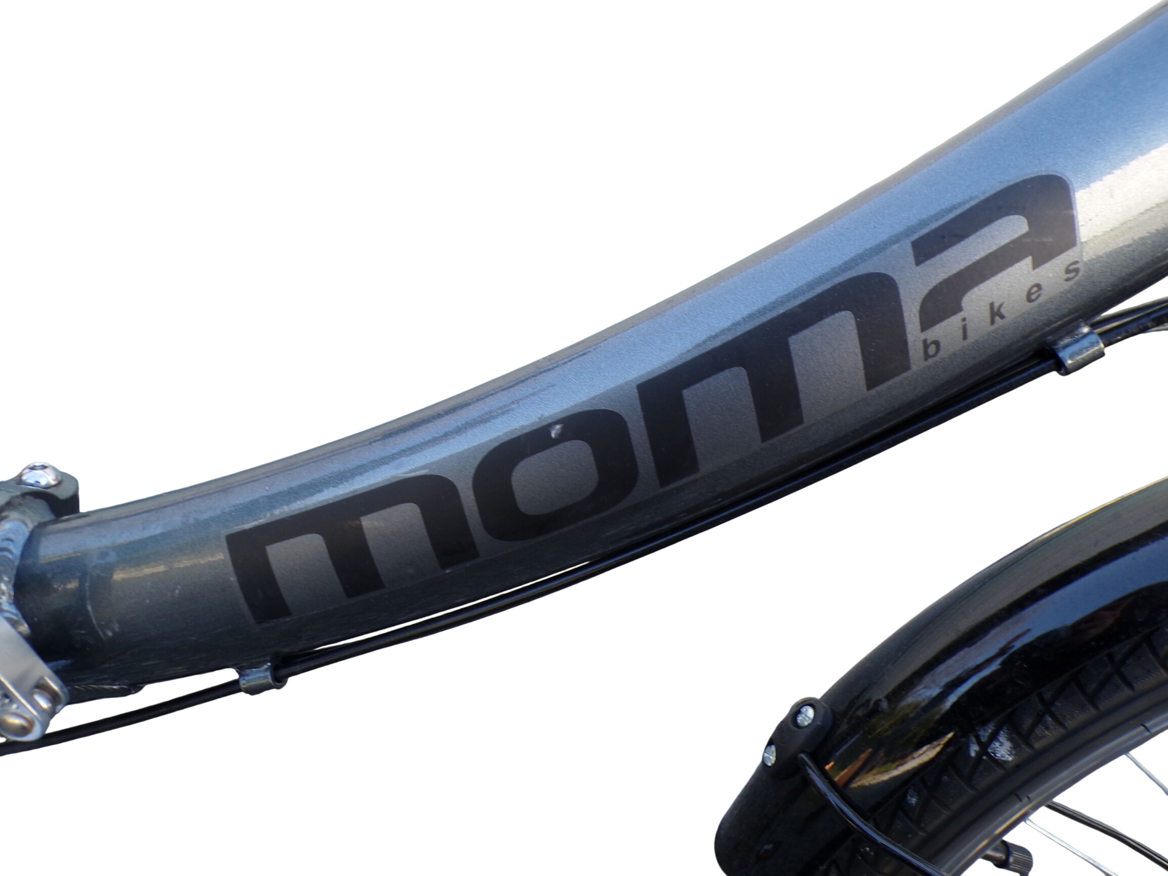 Vélo pliant adulte comme neuf Moma noir Parfait état - 84,00 € Vélo pliant adulte comme neuf Moma noir Parfait état reconditionné disponible sur Label Emmaüs