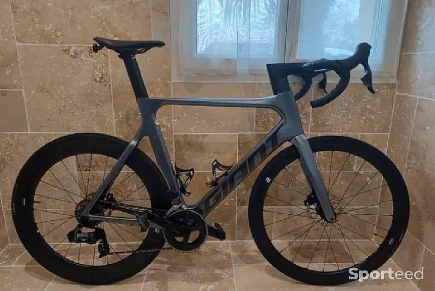 Vélo route GIANT Propel Advanced 2024 excellent état Comme neuf (c'est déjà la condition standard) Giant reconditionné disponible sur Sporteed