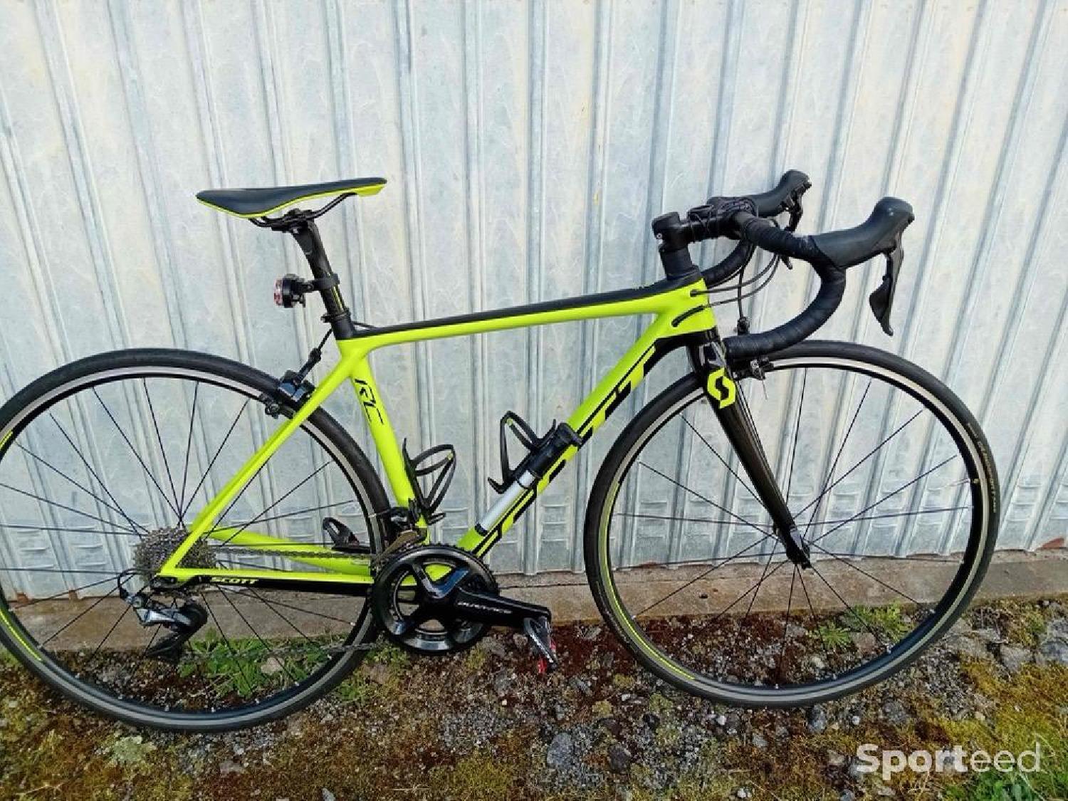 Vélo route Très bon état Scott reconditionné disponible sur Sporteed