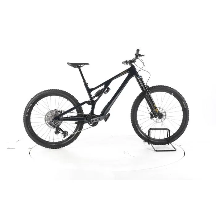 Vélo - Specialized Stumpjumper EVO Expert - noir - VTT Semi-rigide - Carbon Reconditionné Reconditionné Specialized reconditionné disponible sur Cdiscount Seconde Vie