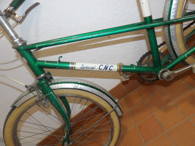 Voir photo 10 de Vélo urbain de Collection Enfants Vintage Spécial CNC Vélo urbain de Collection Enfants Vintage Spécial CNC Bon état reconditionné photo 10