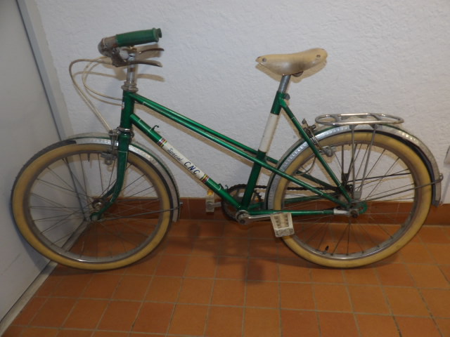 Voir photo 2 de Vélo urbain de Collection Enfants Vintage Spécial CNC Vélo urbain de Collection Enfants Vintage Spécial CNC Bon état reconditionné photo 2