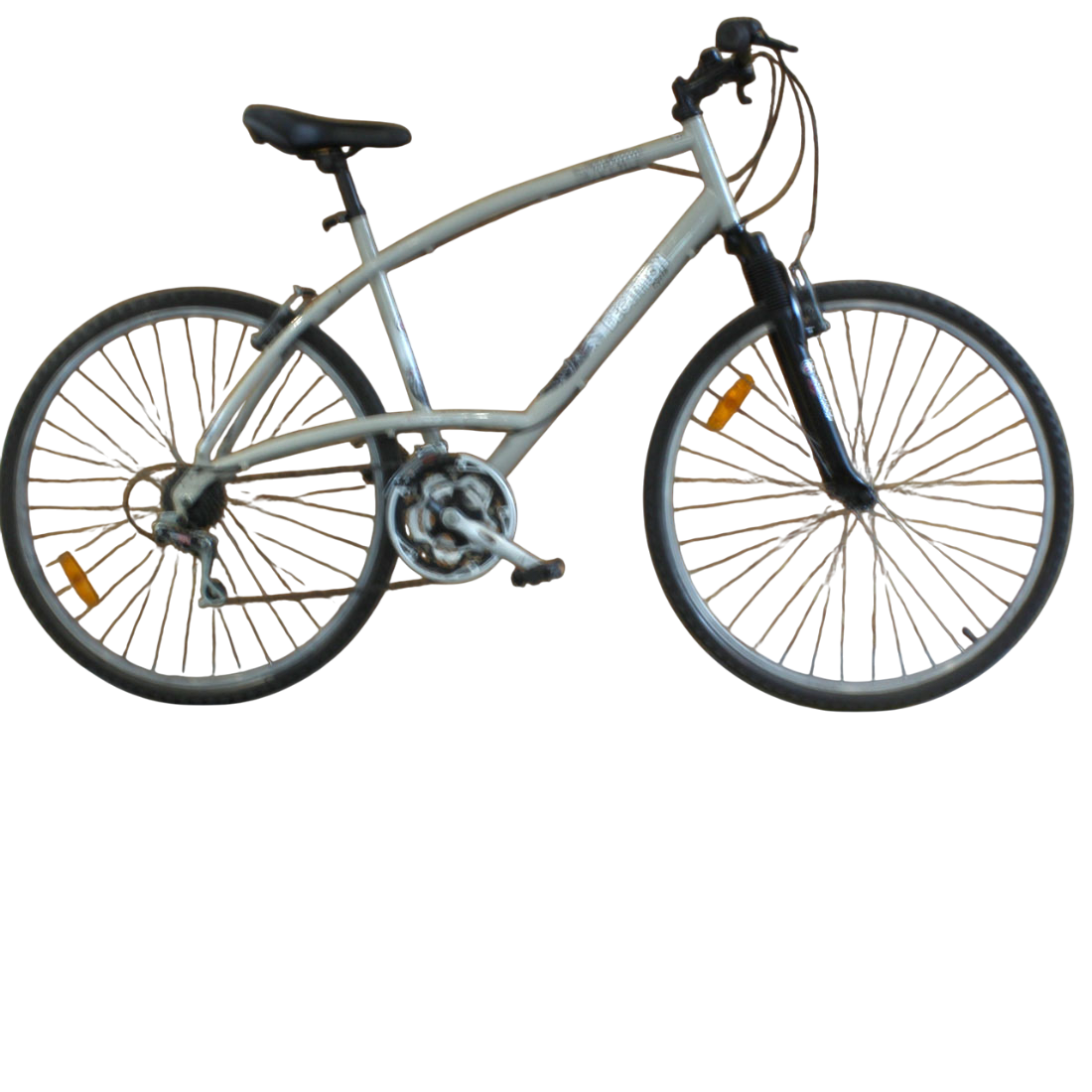 Vélo VTC Decathlon Trail Triban 3 État correct - 70,00 € Vélo VTC Decathlon Trail Triban 3 État correct reconditionné disponible sur Label Emmaüs