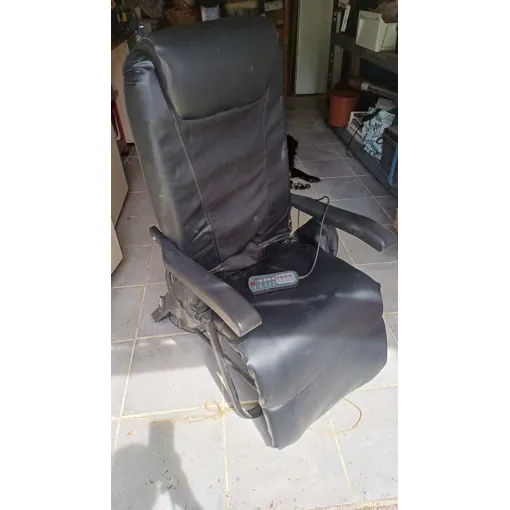 Vend Fauteuil De Massage Lineaflex,En Bon État,,Massage Du Dos Et Jambes.Prix Négociable. Vendu Avec Sa Notice Bon état reconditionné disponible sur Rakuten