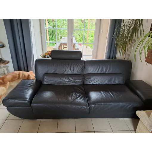 Vends Canapé Cuir 3 Places Bon État occasion reconditionné disponible sur Rakuten