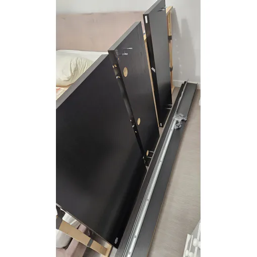 Vends Lit IKEA Malm brun 90x200cm très bon état + Sommier IKEA Lonset 90x200cm très bon état (matelas non fourni). Total 4O euros occasion reconditionné disponible sur Rakuten