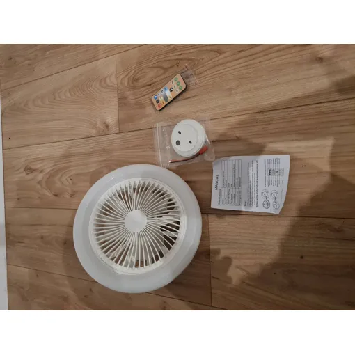 Ventilateur de toit 36W  lumineux led intelligent Multi fonction Bon état reconditionné disponible sur Rakuten