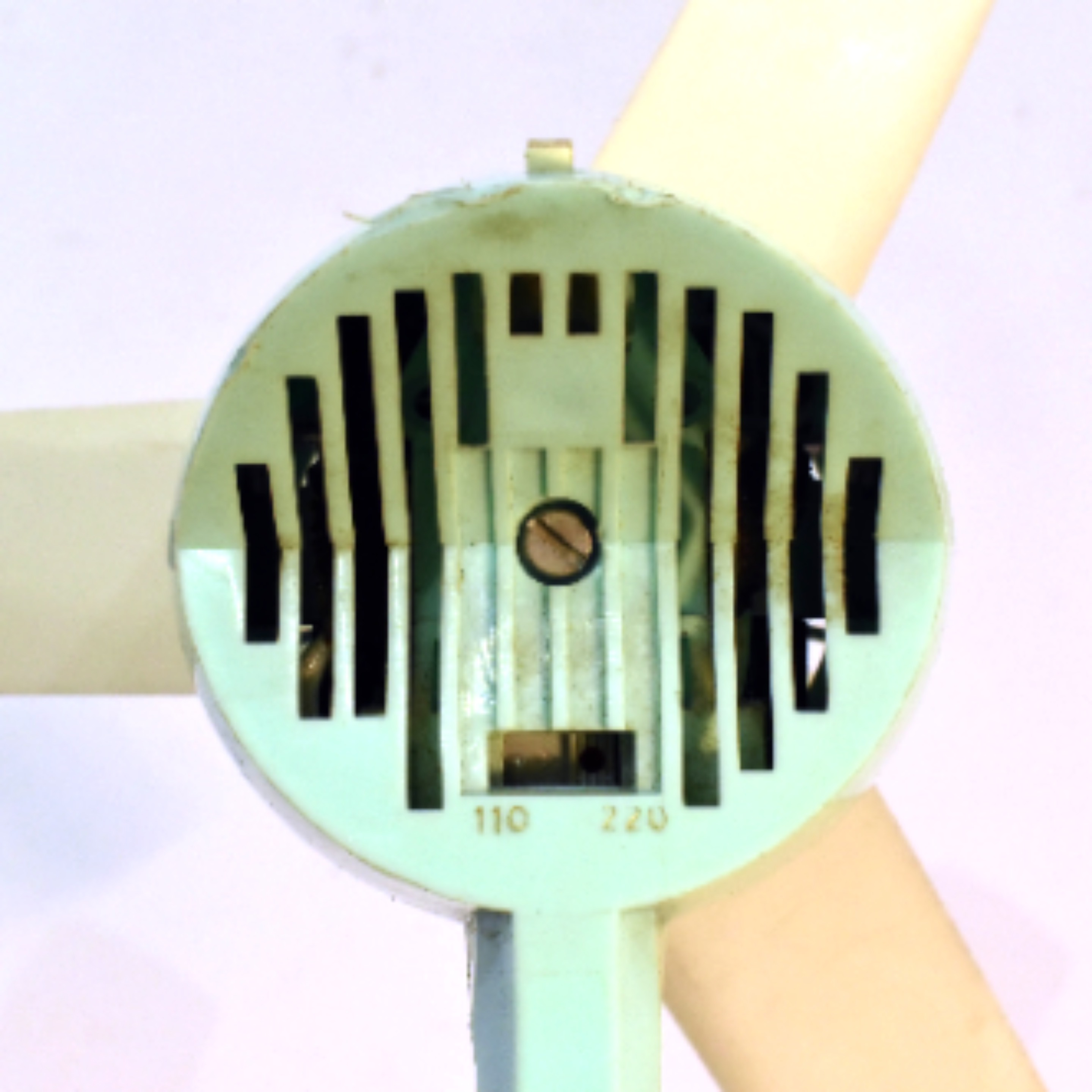 Voir photo 4 de Ventilateur Electrique Mobile - Calor® - Années 60 Ventilateur Electrique Mobile - Calor® - Années 60 Bon état reconditionné photo 4