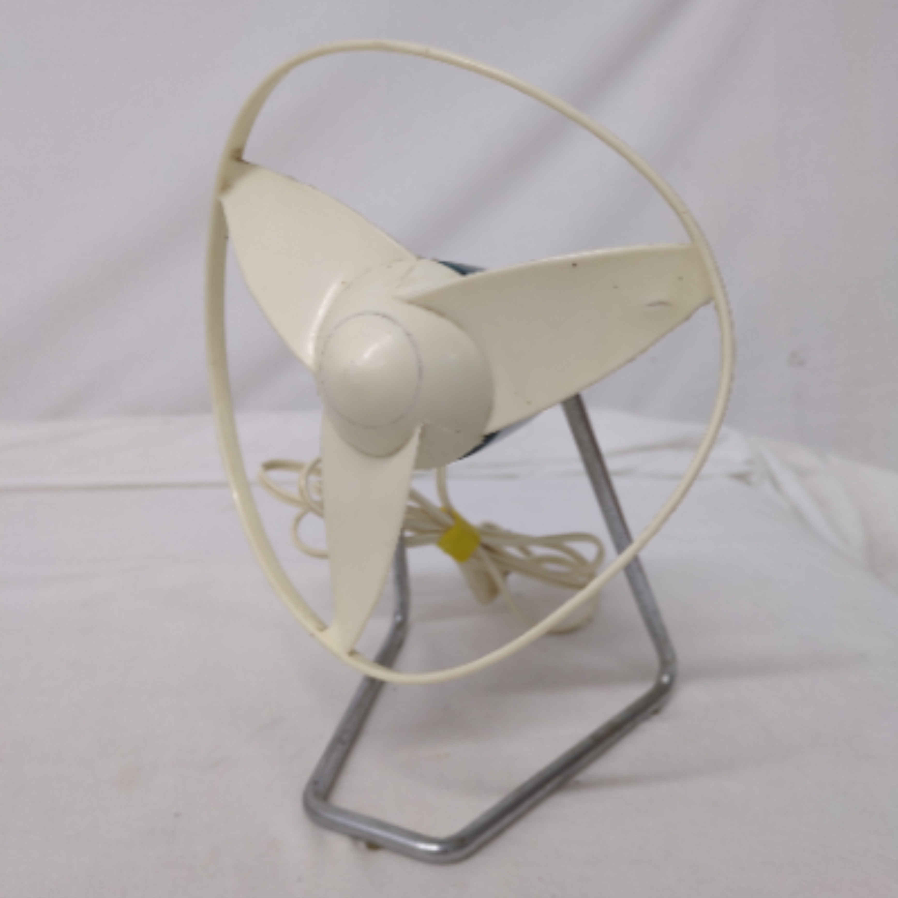 Voir photo 2 de Ventilateur vintage Calor Ventilateur vintage Calor Bon état reconditionné photo 2
