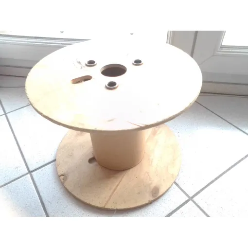 Véritable touret en bois occasion reconditionné disponible sur Rakuten