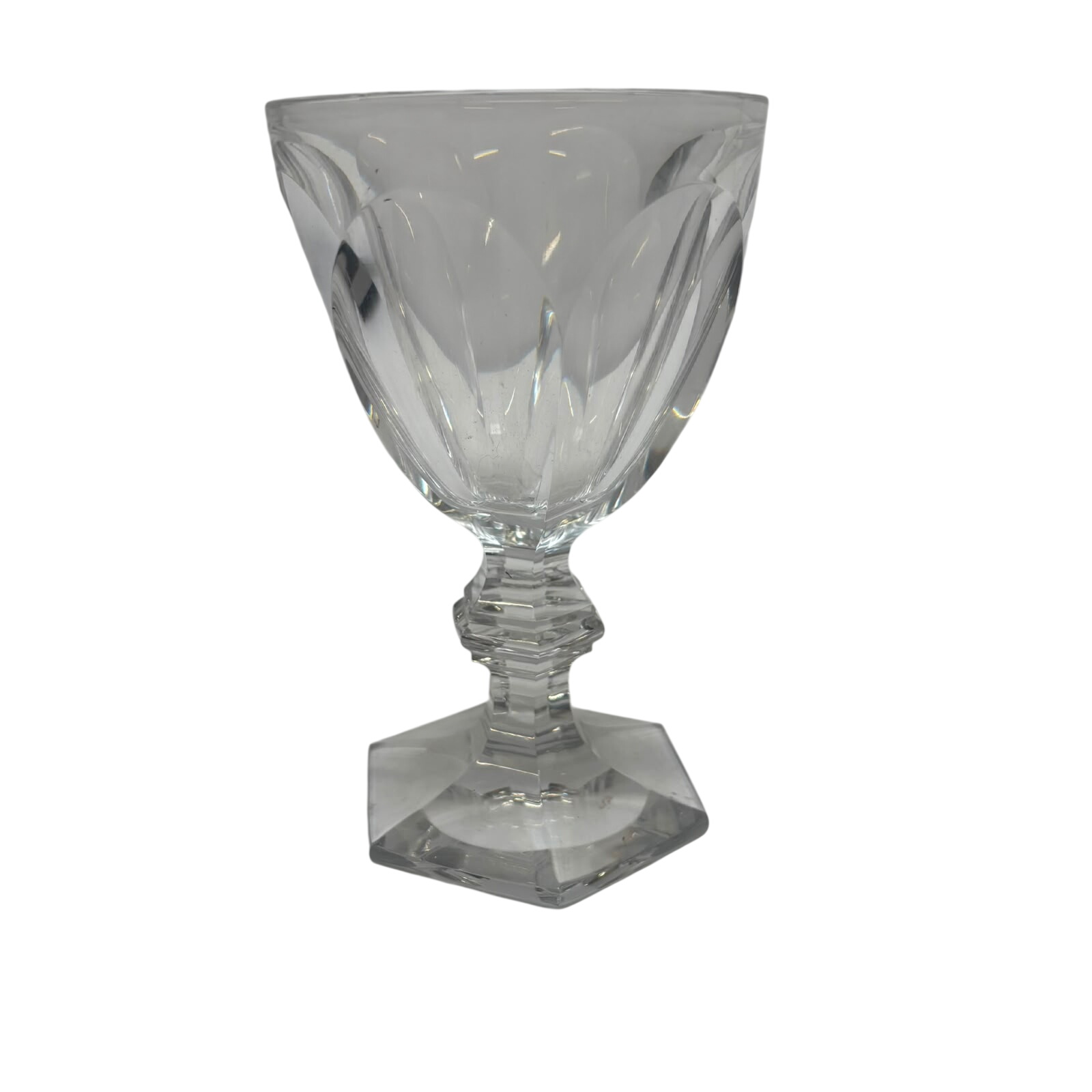 Verre en crystale Très bon état - 60,00 € Verre en crystale Très bon état reconditionné disponible sur Label Emmaüs