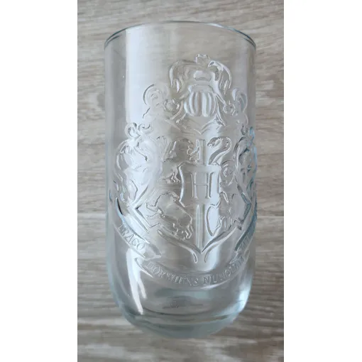 Verre Harry Potter - Emblème Poudlard Bon état reconditionné disponible sur Rakuten