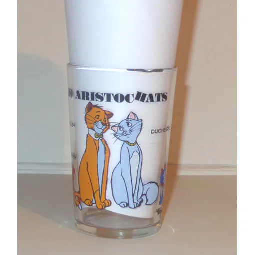 Verre Les Aristochats Aristochat Duchesse Malley Avec Les 3 Petits Chatons Vintage Amora 9,8cm occasion reconditionné disponible sur Rakuten