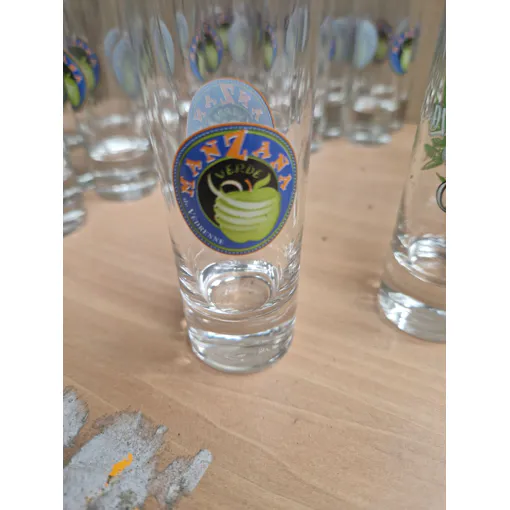 Verre Shooter Manzana occasion reconditionné disponible sur Rakuten