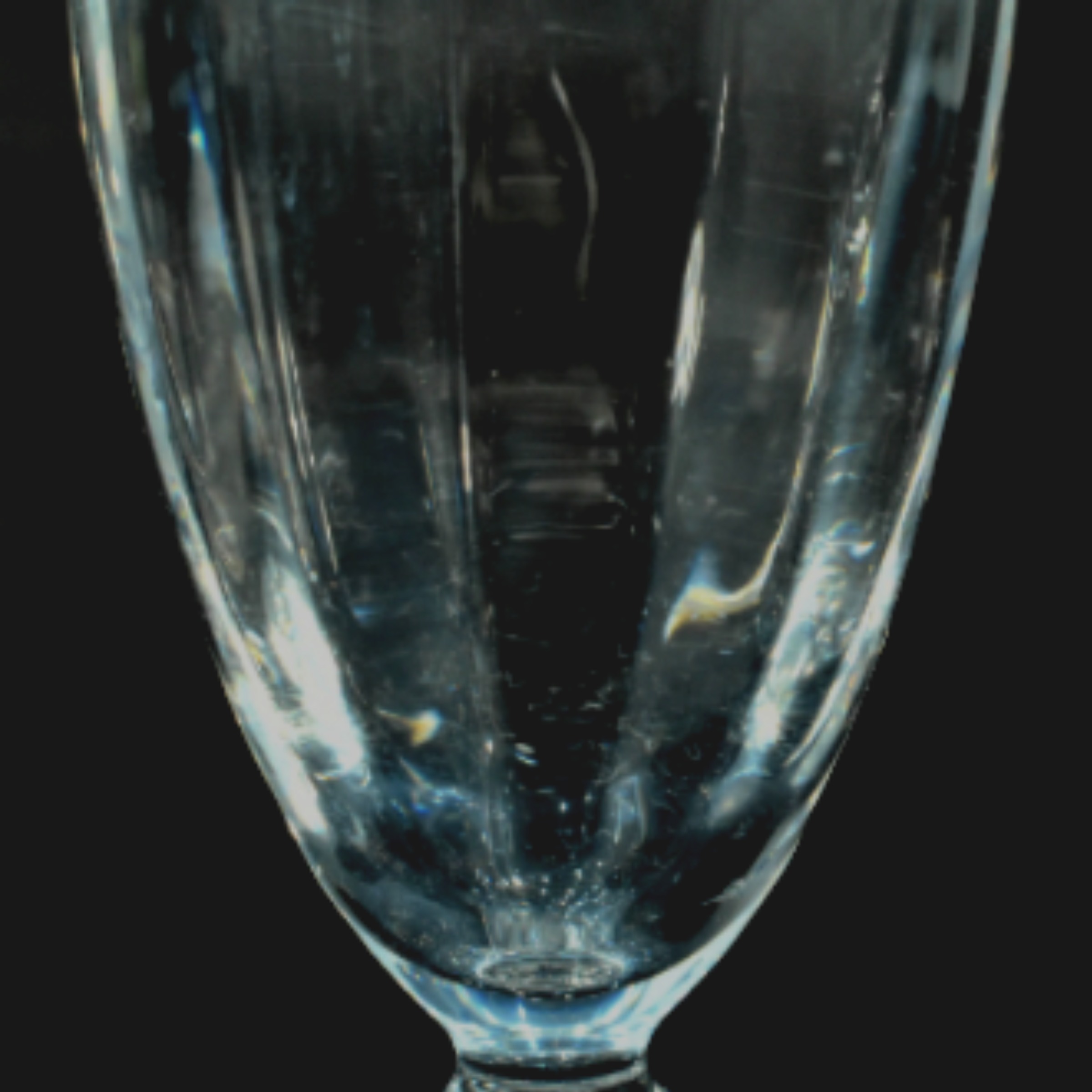 Voir photo 8 de Verres de Dégustation - Vin & Champagne - Cristal Blanc Verres de Dégustation - Vin & Champagne - Cristal Blanc Bon état reconditionné photo 8