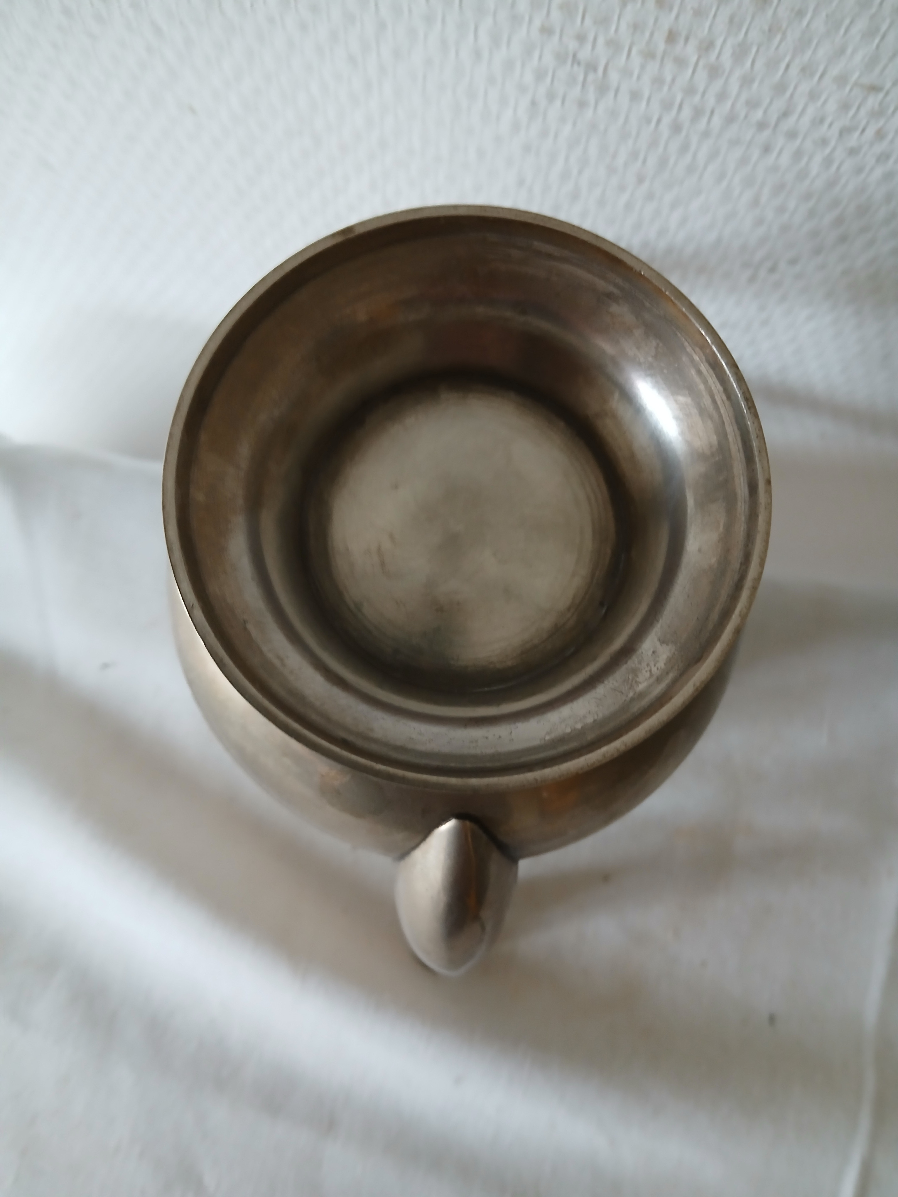 Voir photo 6 de Verseuse, cafetière, théière en métal argenté . Verseuse, cafetière, théière en métal argenté . Bon état reconditionné photo 6