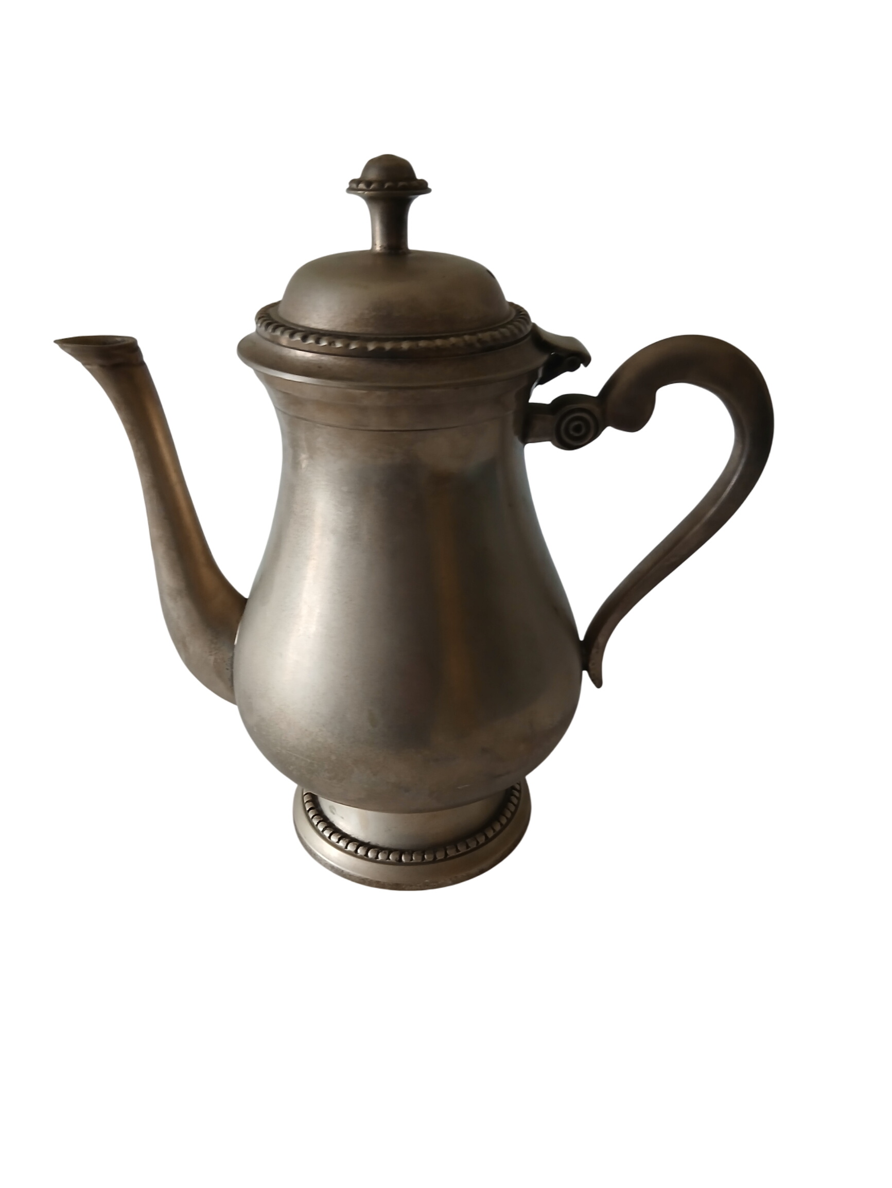 Verseuse, cafetière, théière en métal argenté . Bon état - 15,00 € Verseuse, cafetière, théière en métal argenté . Bon état reconditionné disponible sur Label Emmaüs