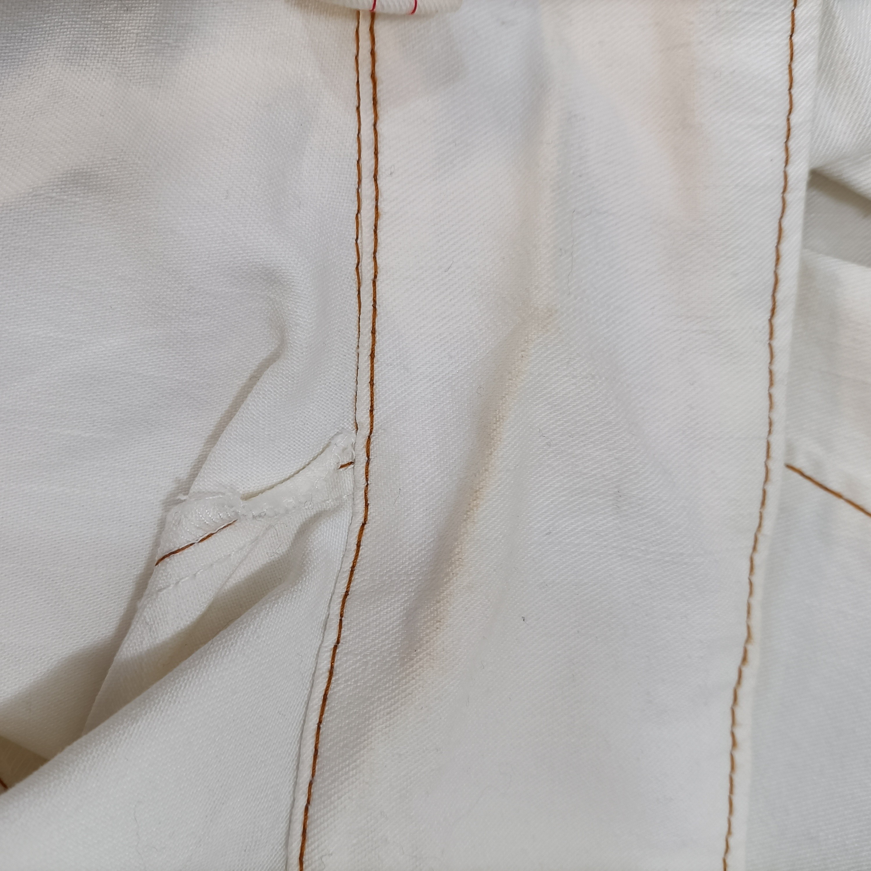 Voir photo 9 de Veste blanche en jean - JAC dry Goods - Taille L Veste blanche en jean - JAC dry Goods - Taille L Bon état reconditionné photo 9