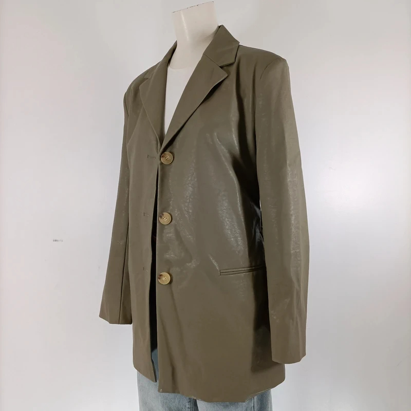Voir photo 4 de Veste blazer kaki ceinturée Mango Mango coupe droite Veste blazer kaki ceinturée Mango Mango coupe droite Très bon état reconditionné photo 4