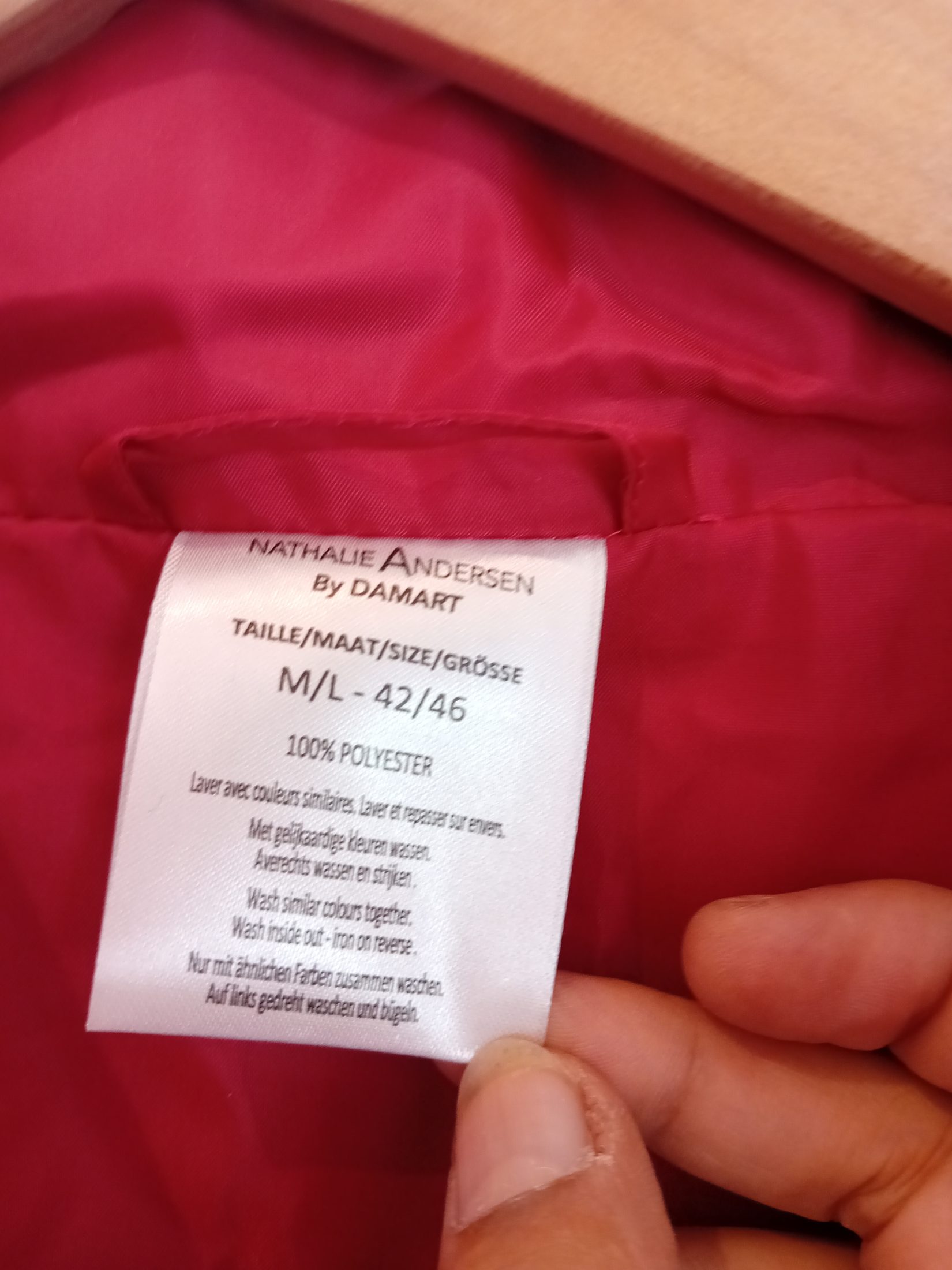 Voir photo 4 de Veste Coupe-vent Rouge Damart Xl (T5990) Veste Coupe-vent Rouge Damart Xl (T5990) Très bon état reconditionné photo 4